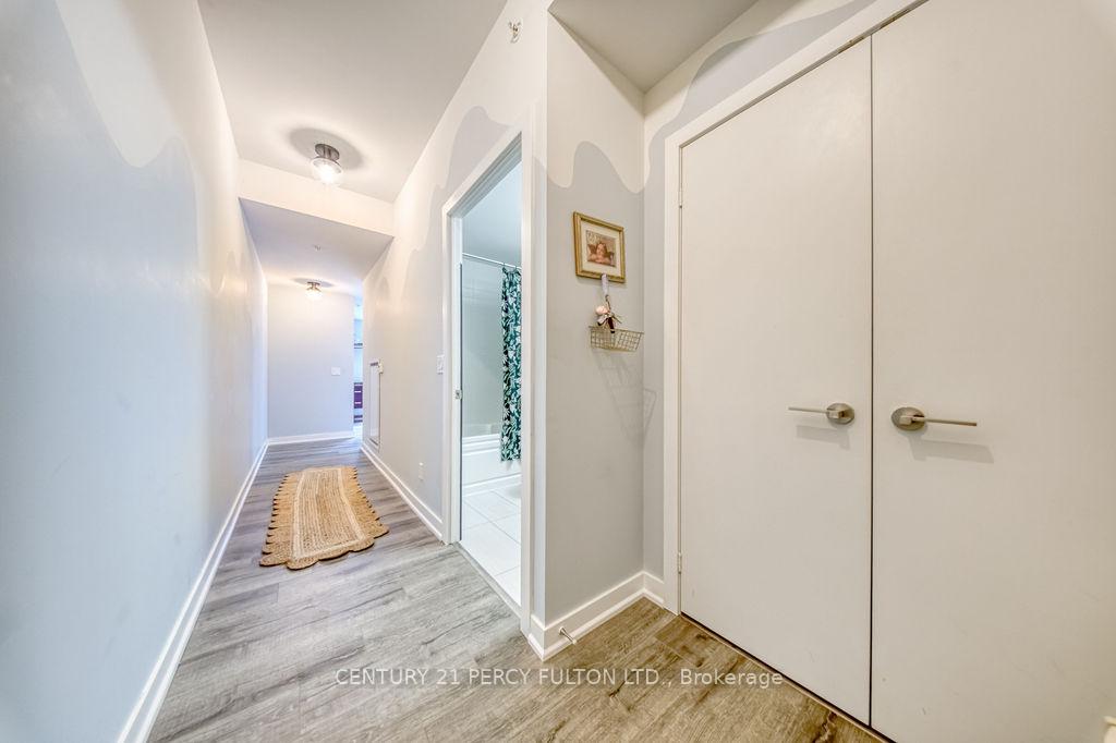 Photo 6 of Unit 323, 30 Nelson Street, Toronto, Waterfront Communities — HOMEH