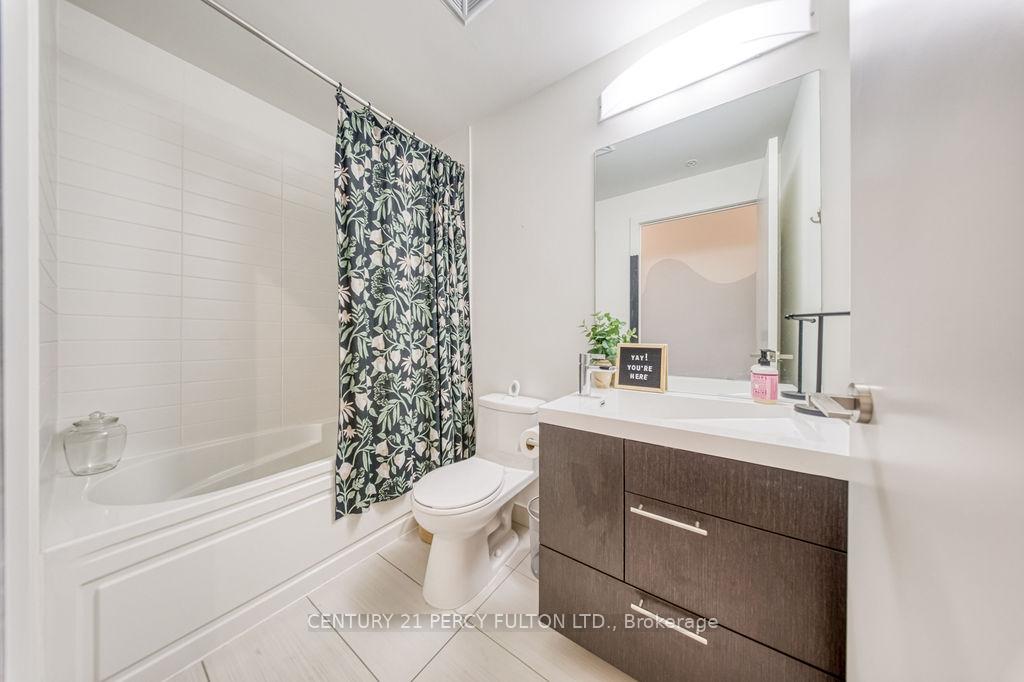 Photo 33 of Unit 323, 30 Nelson Street, Toronto, Waterfront Communities — HOMEH