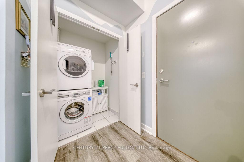 Photo 34 of Unit 323, 30 Nelson Street, Toronto, Waterfront Communities — HOMEH