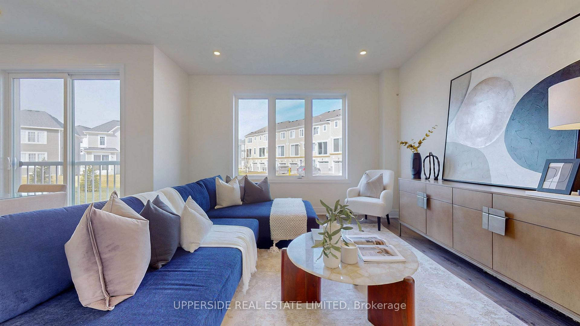 Photo 4 of 17 Shapira Avenue, Wasaga Beach — HOMEH