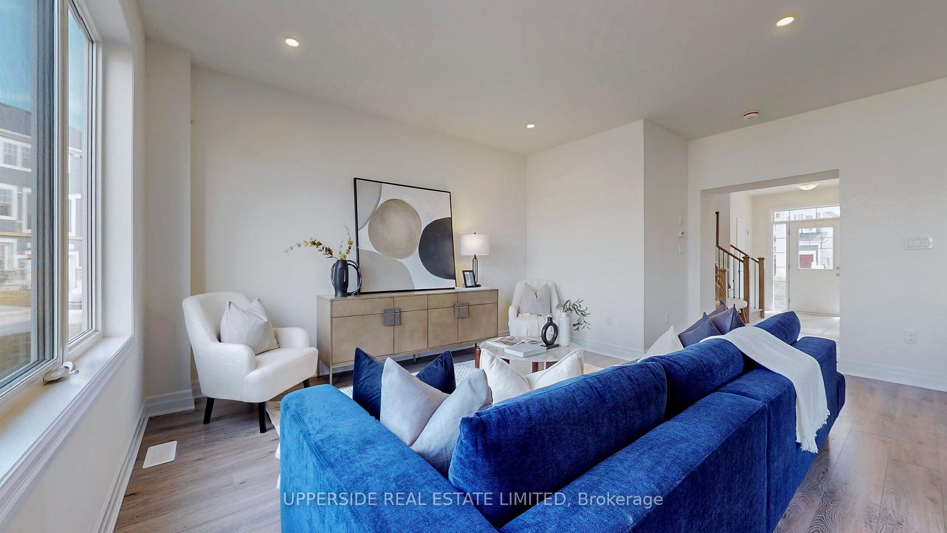 Photo 8 of 17 Shapira Avenue, Wasaga Beach — HOMEH