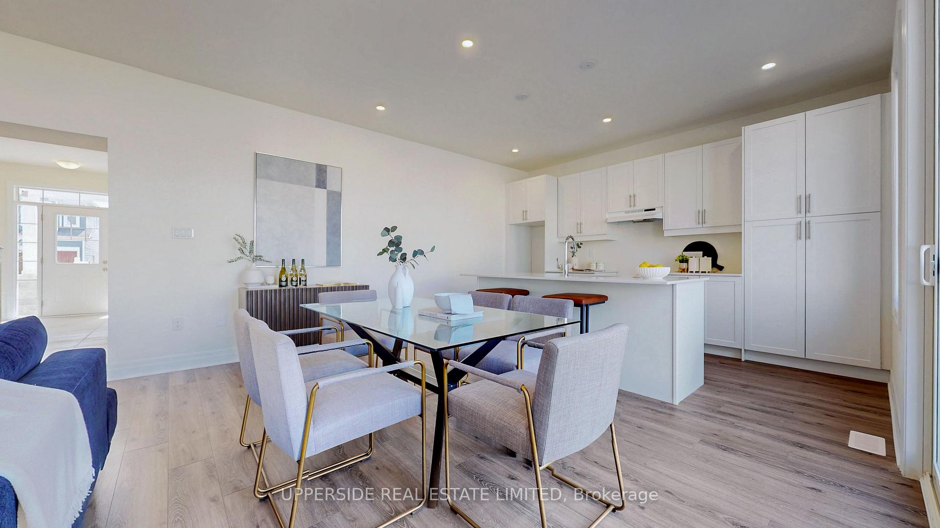 Photo 10 of 17 Shapira Avenue, Wasaga Beach — HOMEH