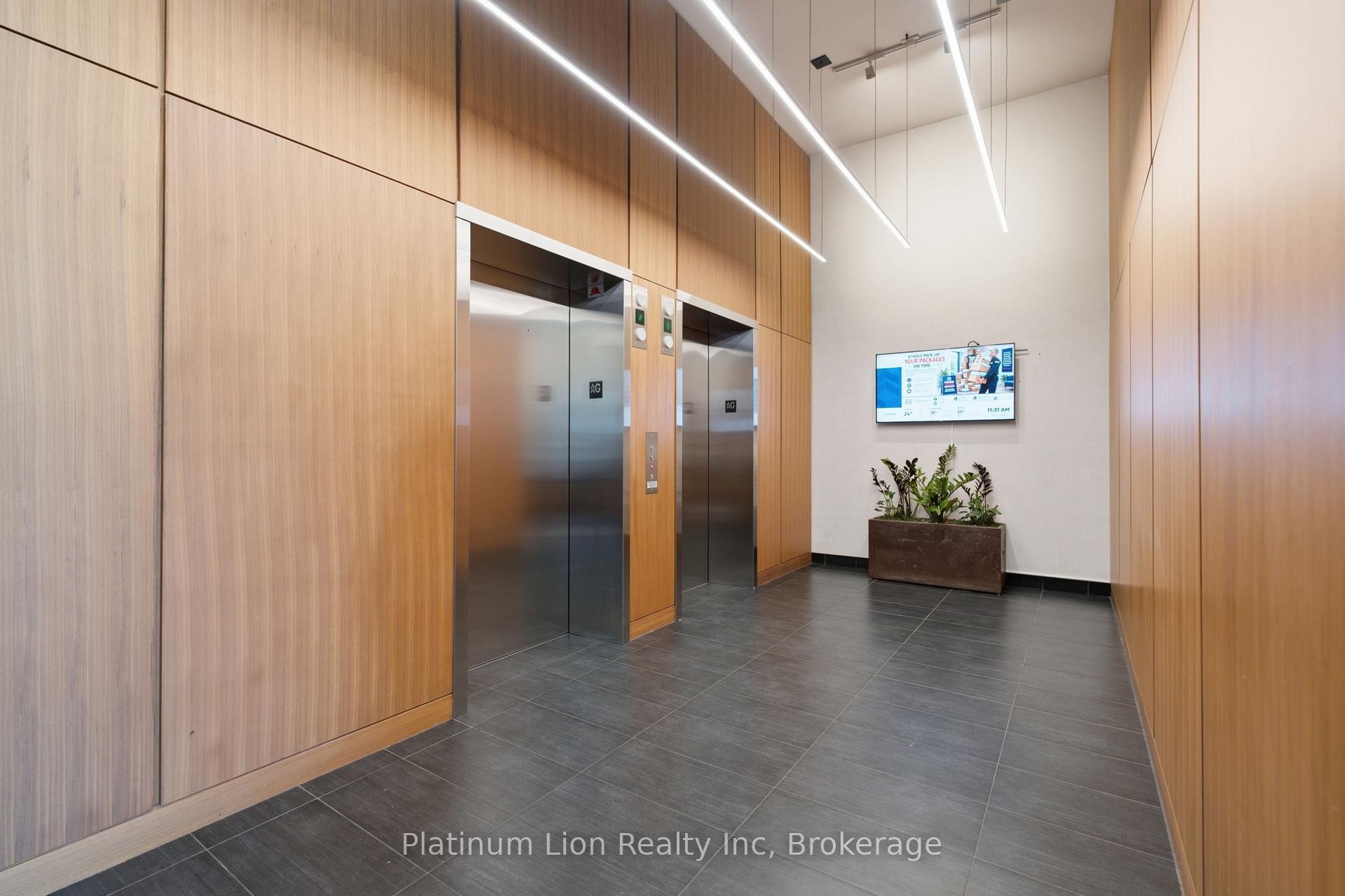Photo 5 of Unit 404, 510 King Street E, Toronto, Moss Park — HOMEH
