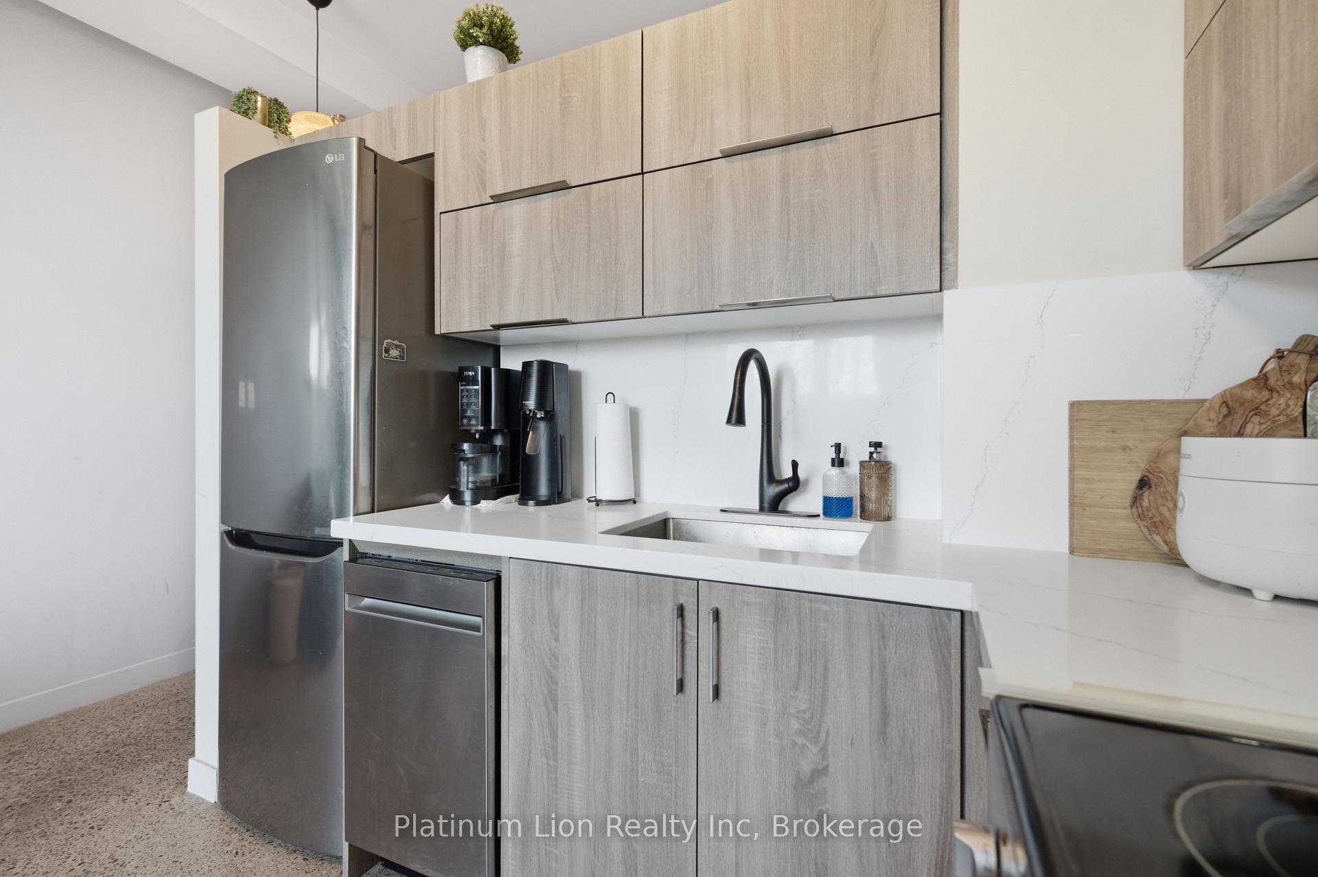 Photo 11 of Unit 404, 510 King Street E, Toronto, Moss Park — HOMEH