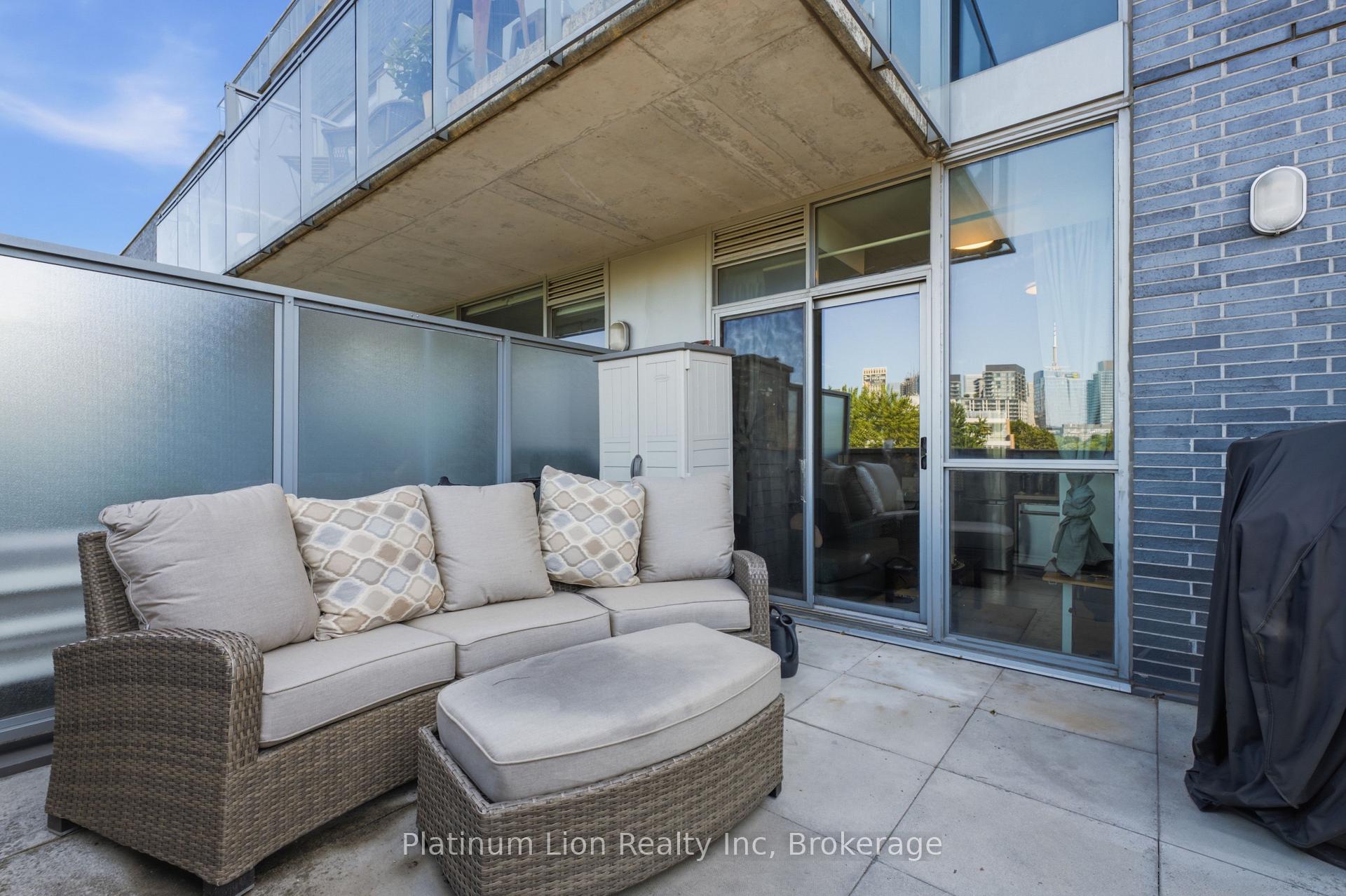 Photo 18 of Unit 404, 510 King Street E, Toronto, Moss Park — HOMEH