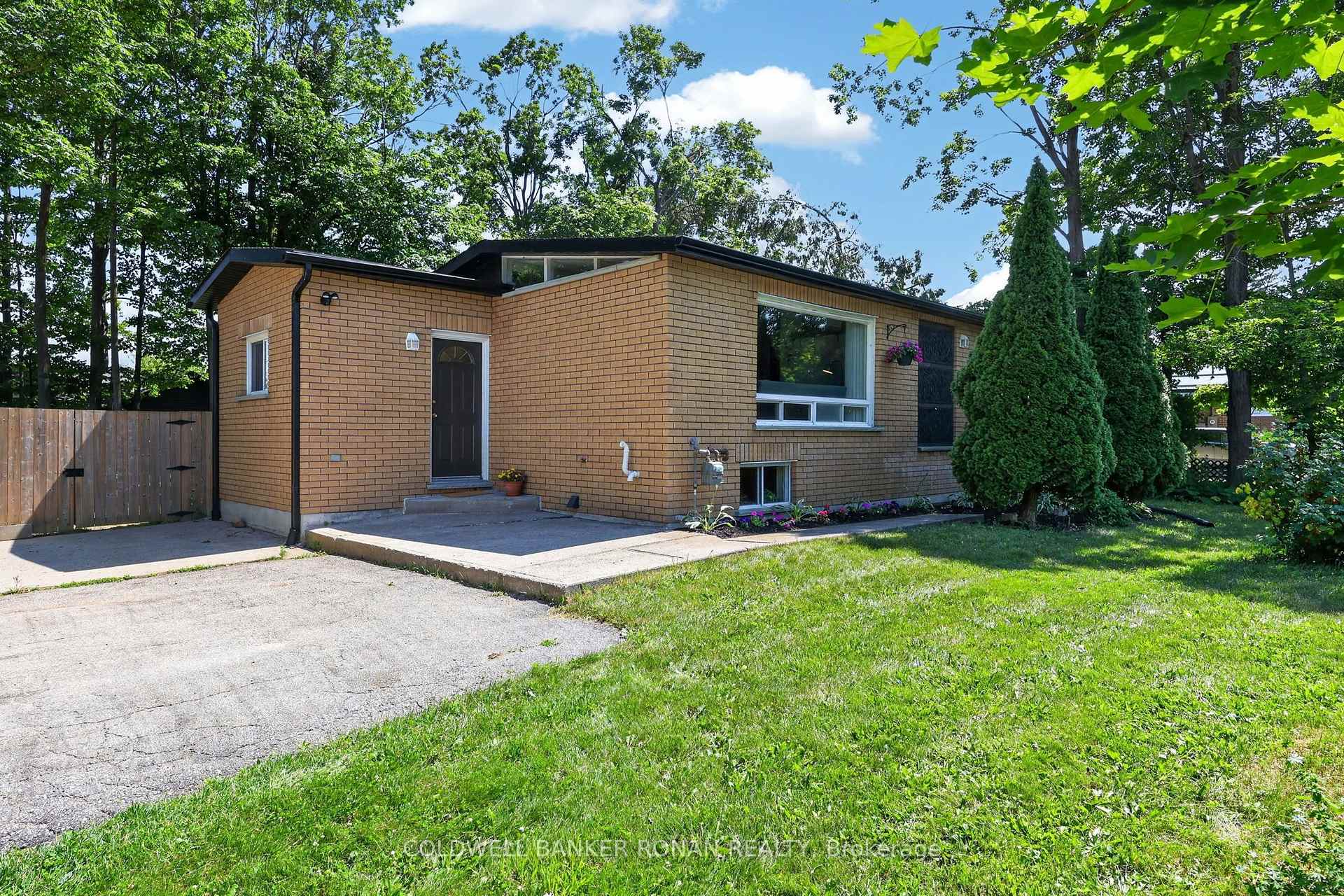 Photo 3 of 4 Blackman Boulevard, Oro-Medonte, Rural Oro-Medonte — HOMEH