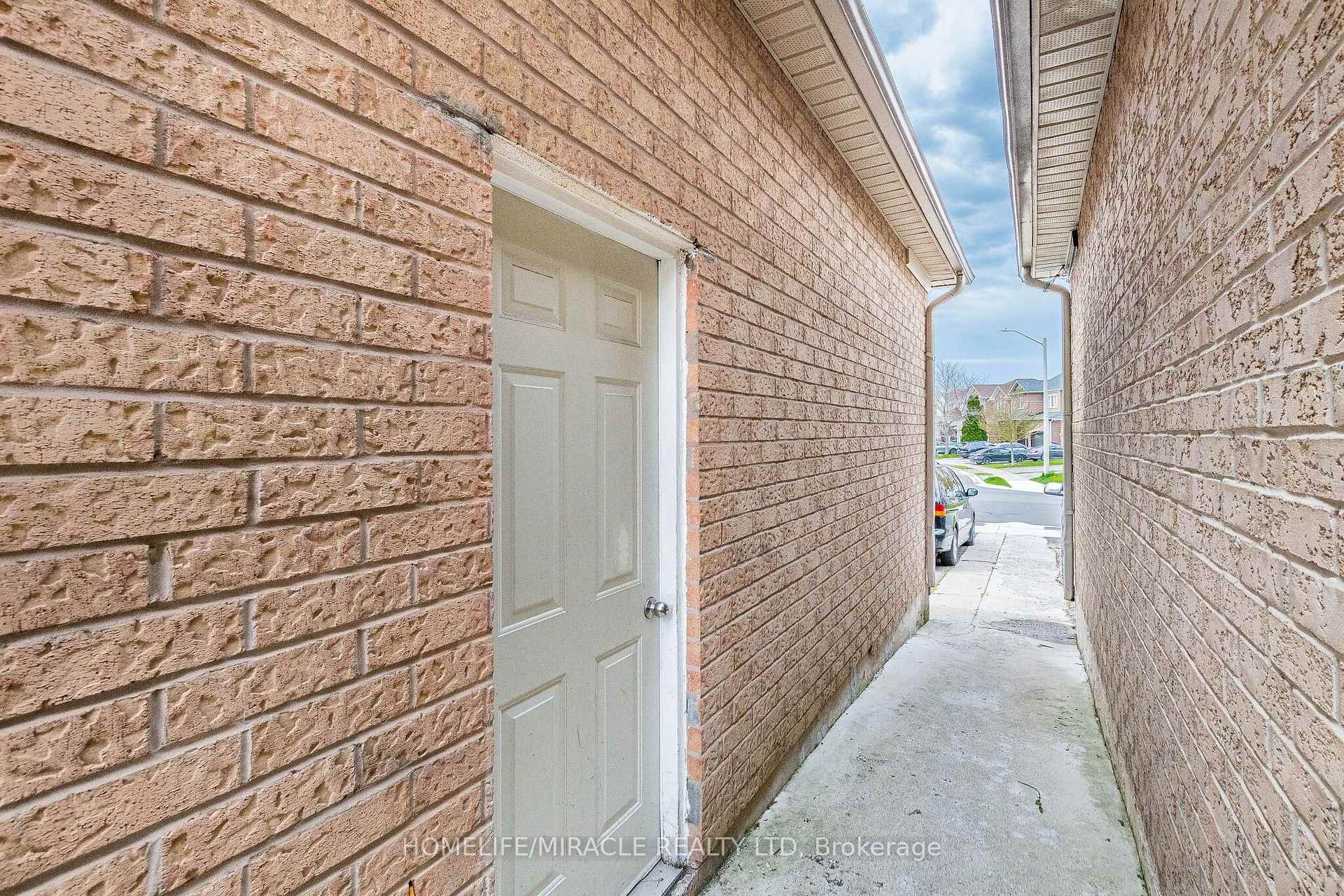 Photo 50 of 363 Van Kirk Drive, Brampton, Northwest Sandalwood Parkway — HOMEH