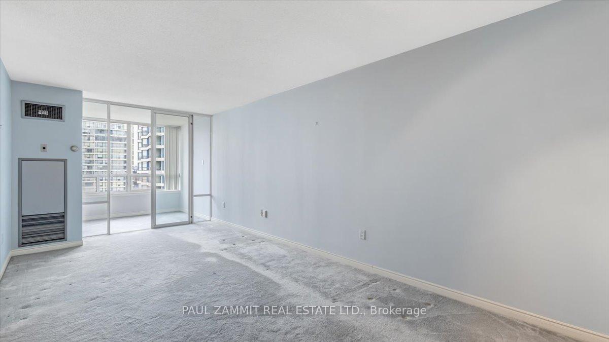 Photo 12 of Unit 911, 7250 Yonge Street, Vaughan, Crestwood-Springfarm-Yorkhill — HOMEH