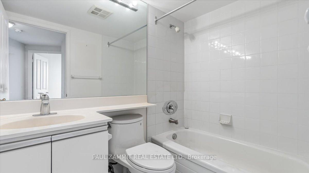 Photo 24 of Unit 911, 7250 Yonge Street, Vaughan, Crestwood-Springfarm-Yorkhill — HOMEH