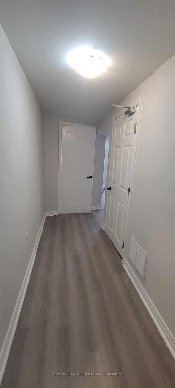 Photo 6 of 5 Greenwood Crescent, Brampton, Northgate — HOMEH