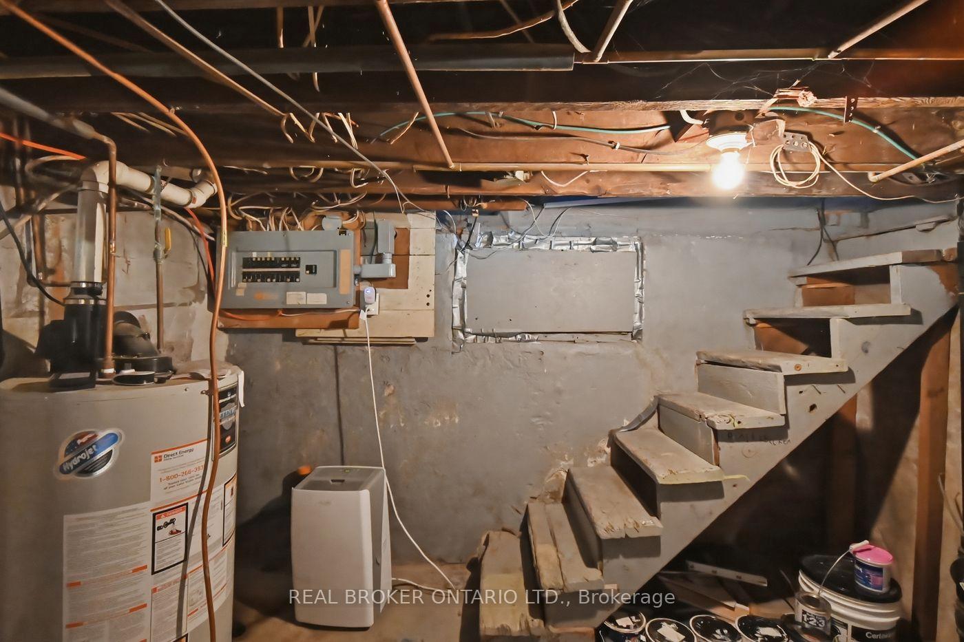 Photo 19 of 12 Elmview Street E, Welland, Prince Charles — HOMEH