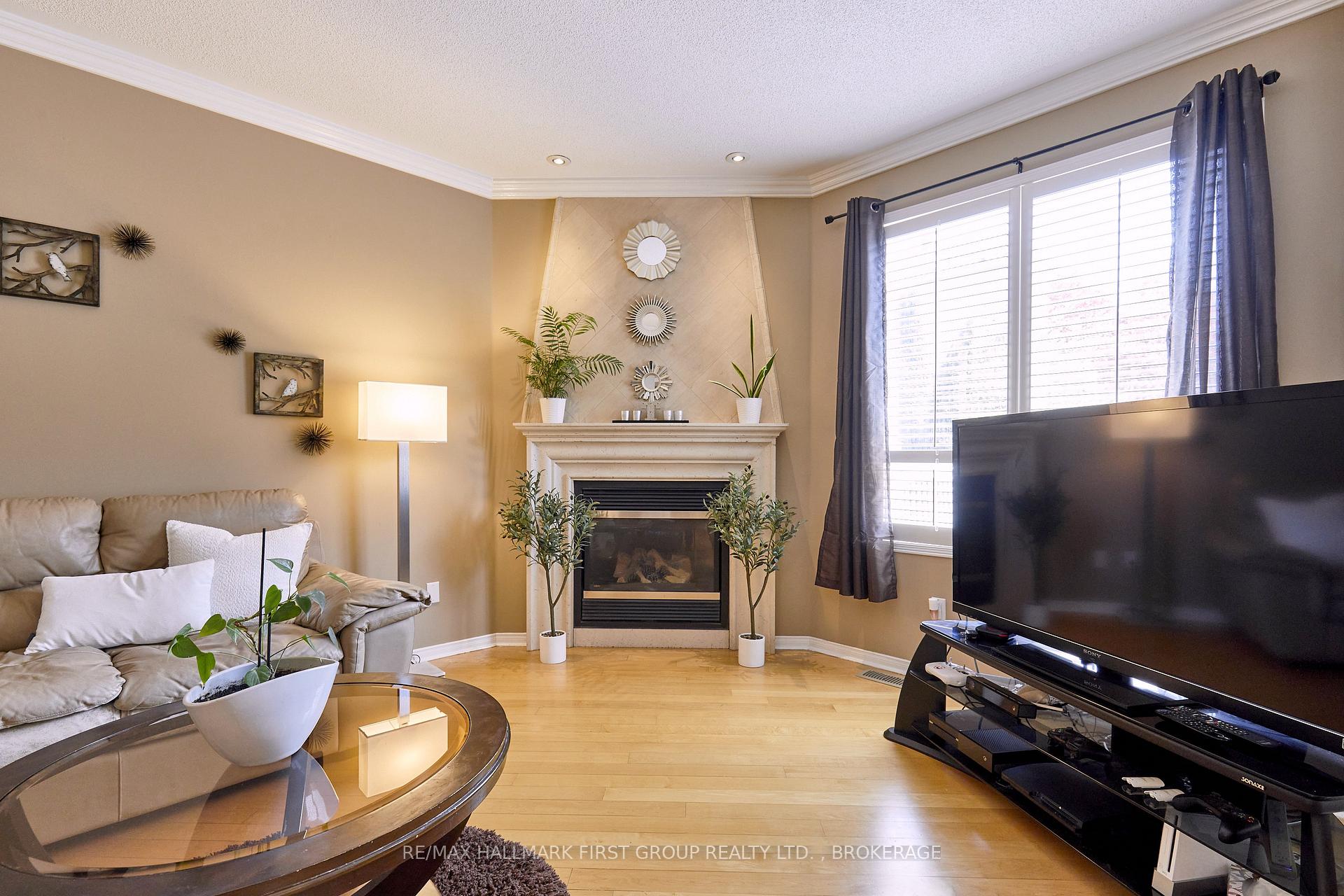 Photo 13 of 77 Bambridge Street, Ajax, Central East — HOMEH