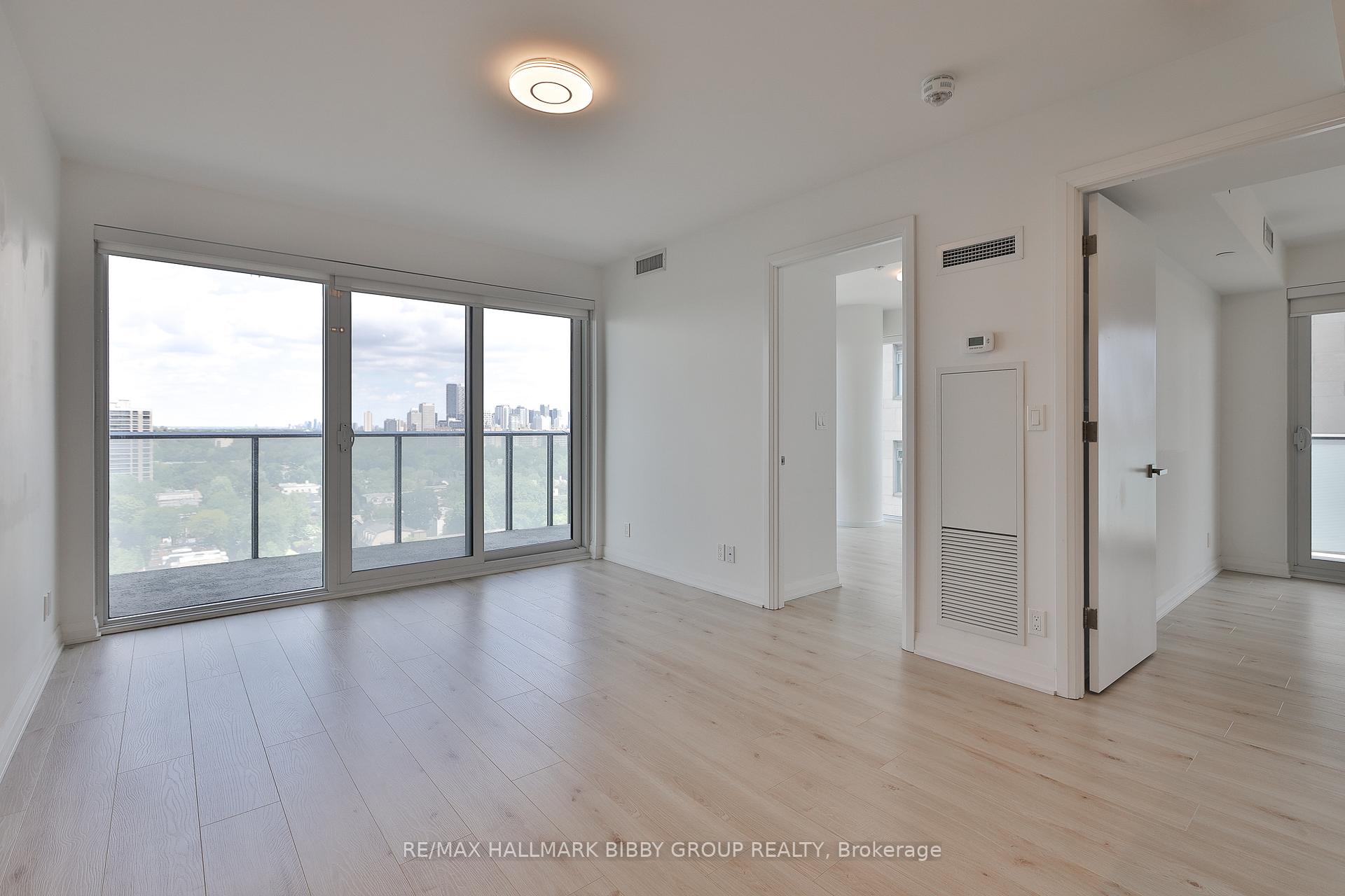 Photo 4 of Unit 1808, 99 Foxbar Road, Toronto, Yonge-St. Clair — HOMEH