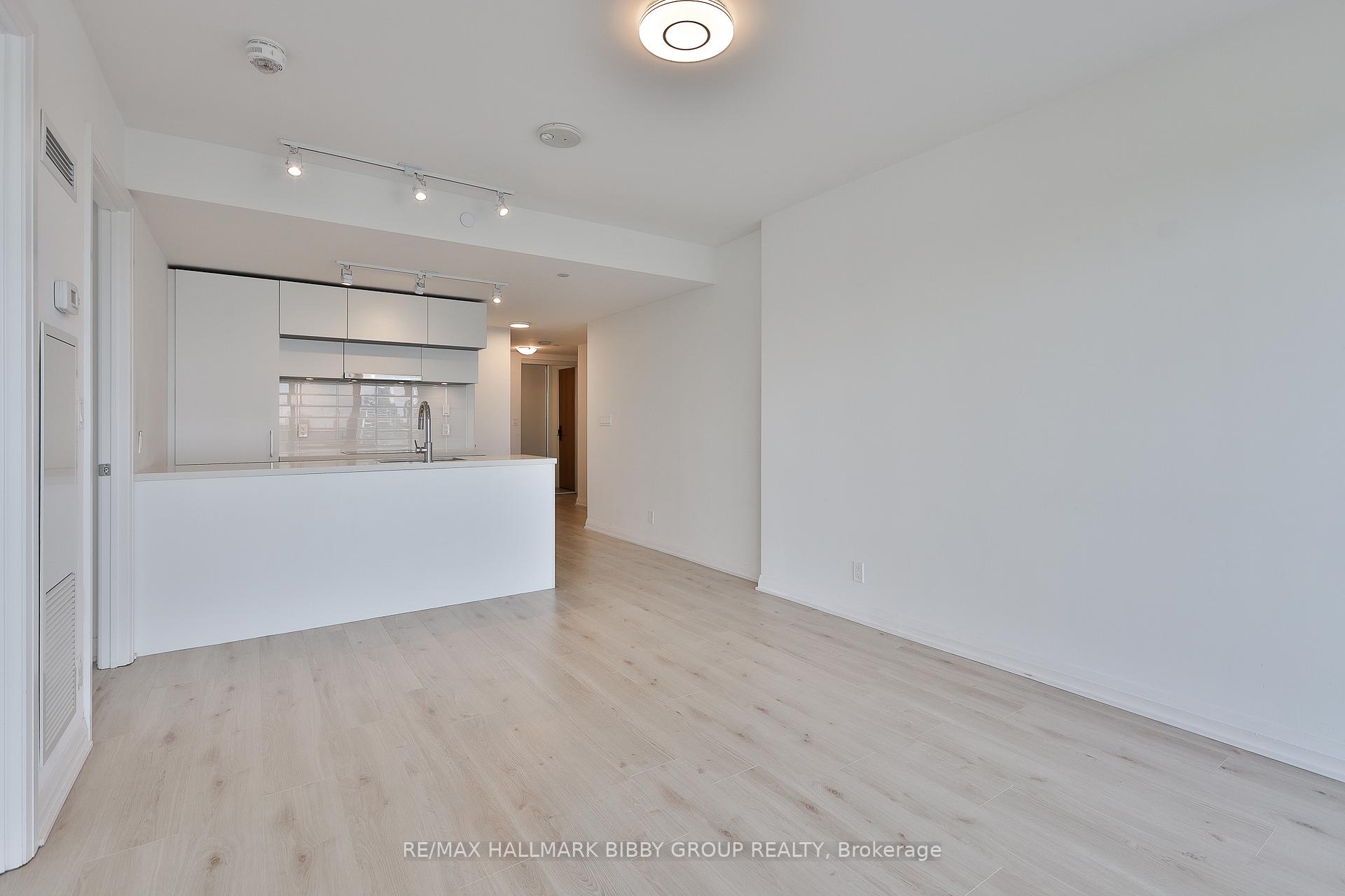 Photo 7 of Unit 1808, 99 Foxbar Road, Toronto, Yonge-St. Clair — HOMEH