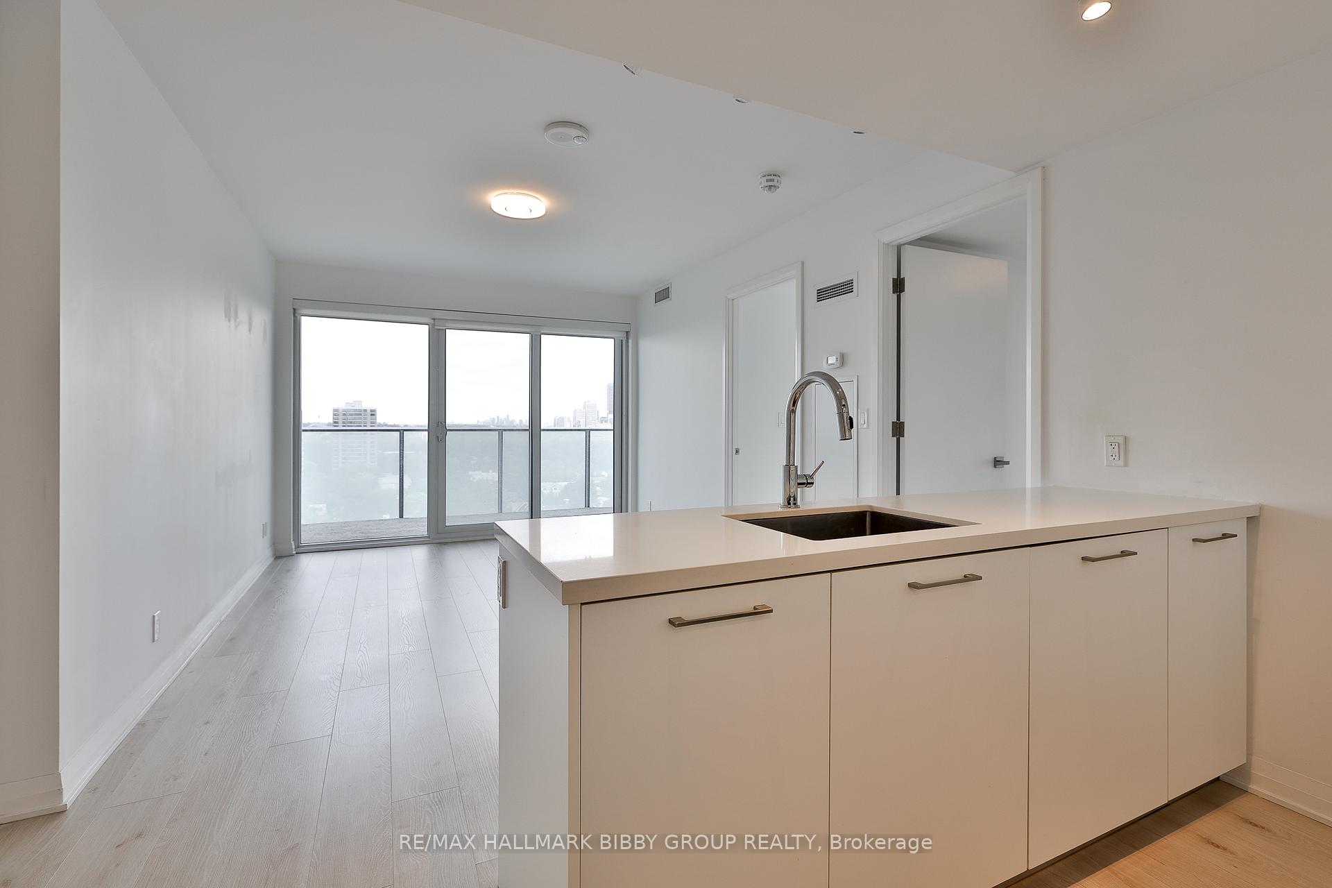 Photo 9 of Unit 1808, 99 Foxbar Road, Toronto, Yonge-St. Clair — HOMEH
