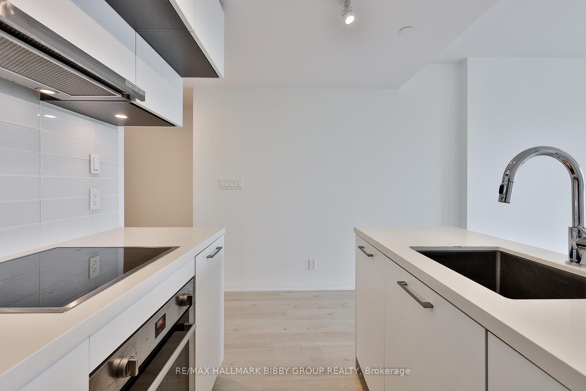 Photo 11 of Unit 1808, 99 Foxbar Road, Toronto, Yonge-St. Clair — HOMEH