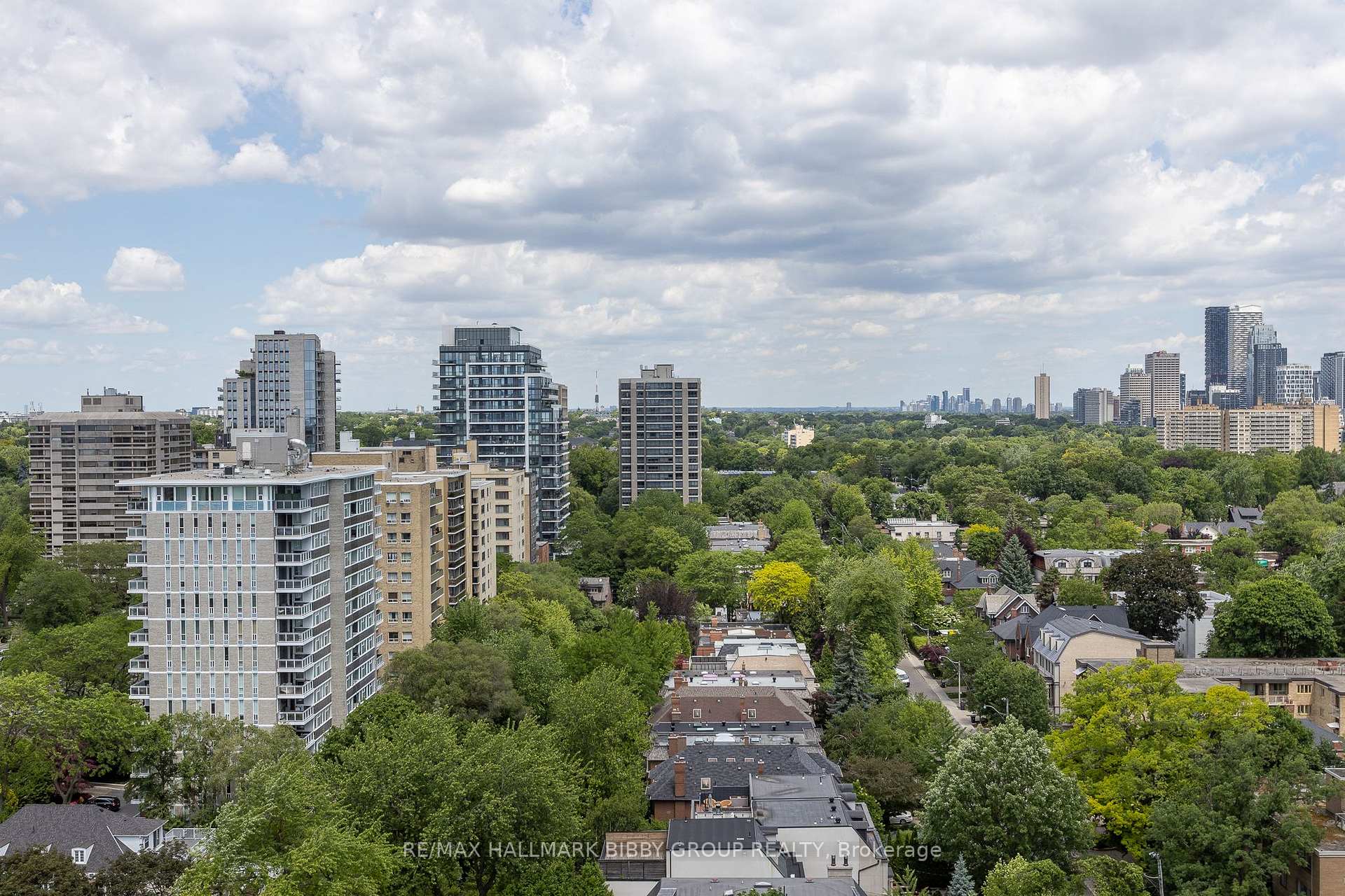 Photo 28 of Unit 1808, 99 Foxbar Road, Toronto, Yonge-St. Clair — HOMEH