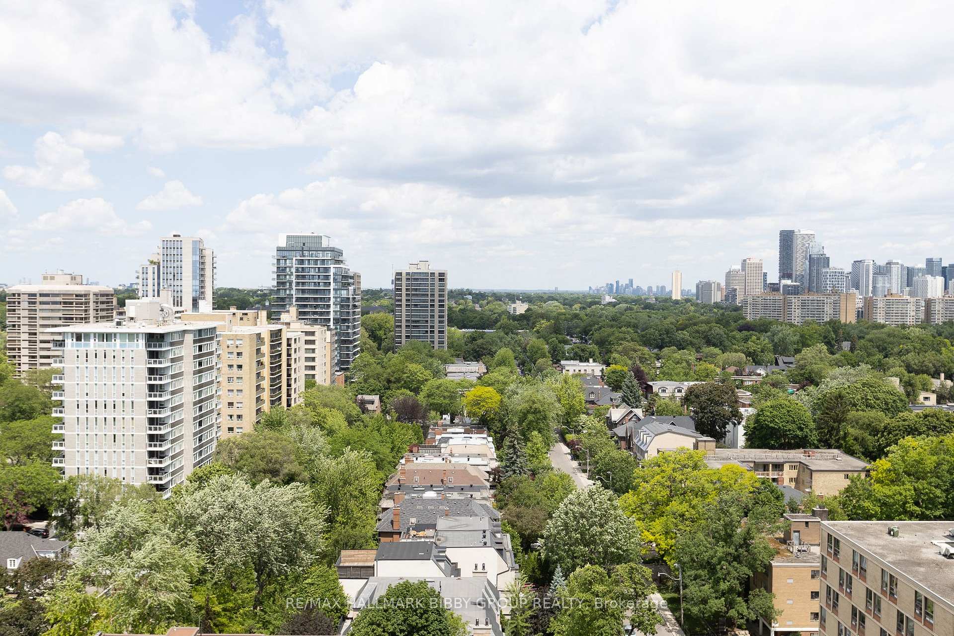 Photo 31 of Unit 1808, 99 Foxbar Road, Toronto, Yonge-St. Clair — HOMEH