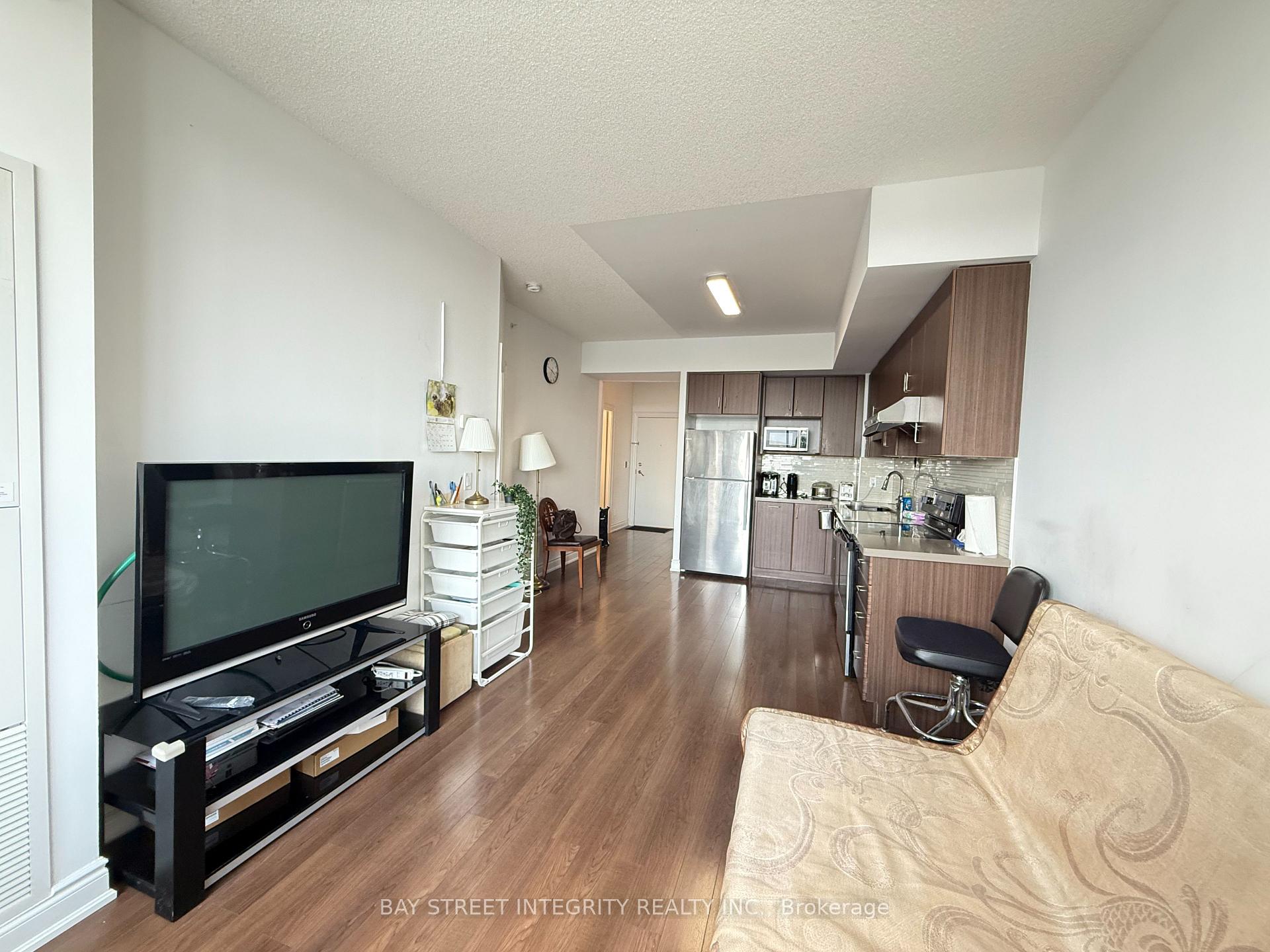 Photo 3 of Unit 315, 99 South Town Centre Boulevard, Markham, Unionville — HOMEH