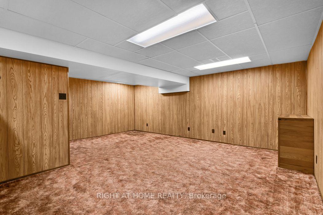 Photo 20 of 99 Craig Henry Drive, Ottawa, Craig Henry/Woodvale — HOMEH