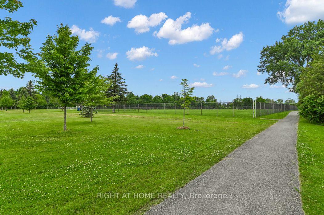Photo 23 of 99 Craig Henry Drive, Ottawa, Craig Henry/Woodvale — HOMEH