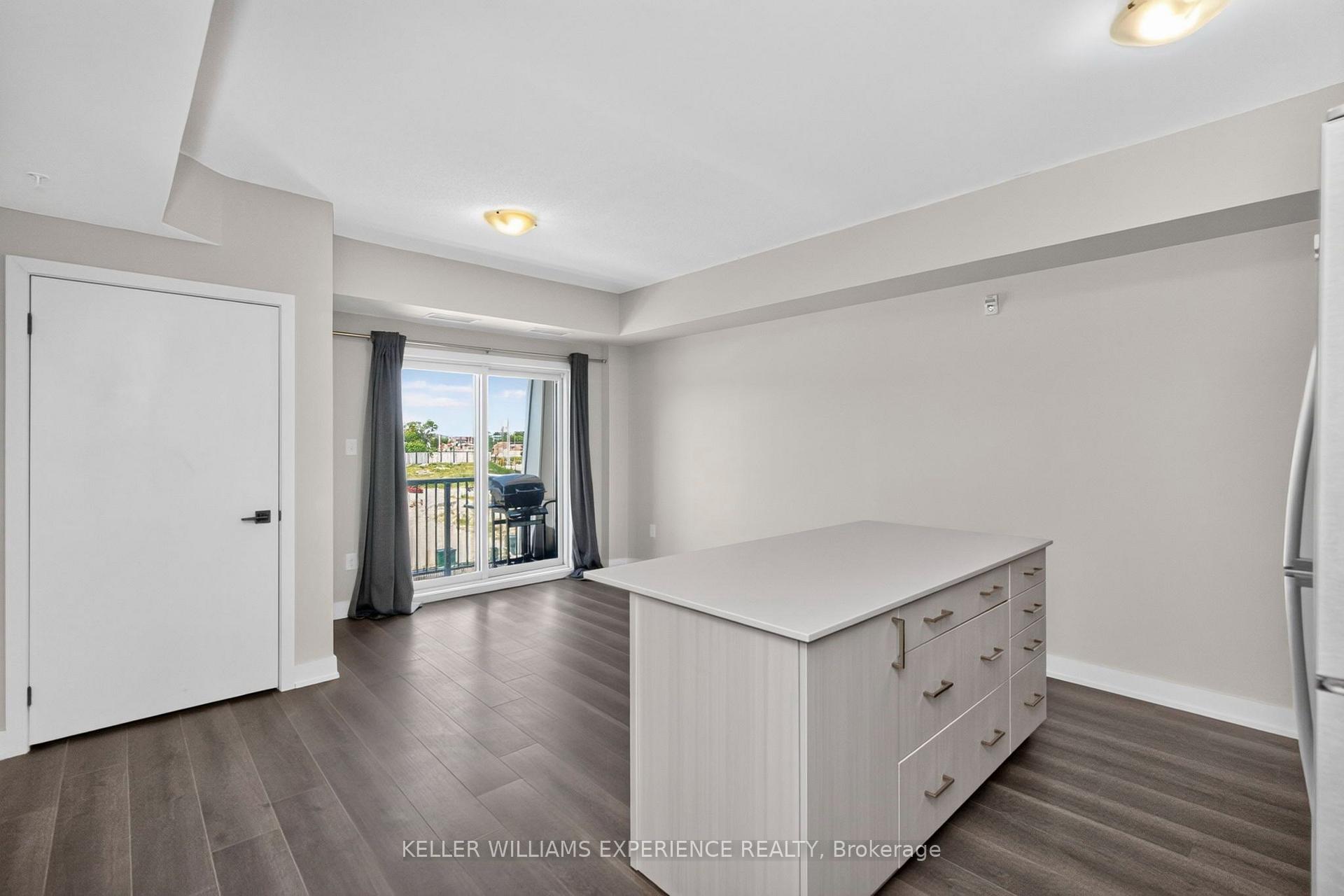 Photo 3 of Unit 24, 6 Spice Way, Barrie, Rural Barrie Southeast — HOMEH
