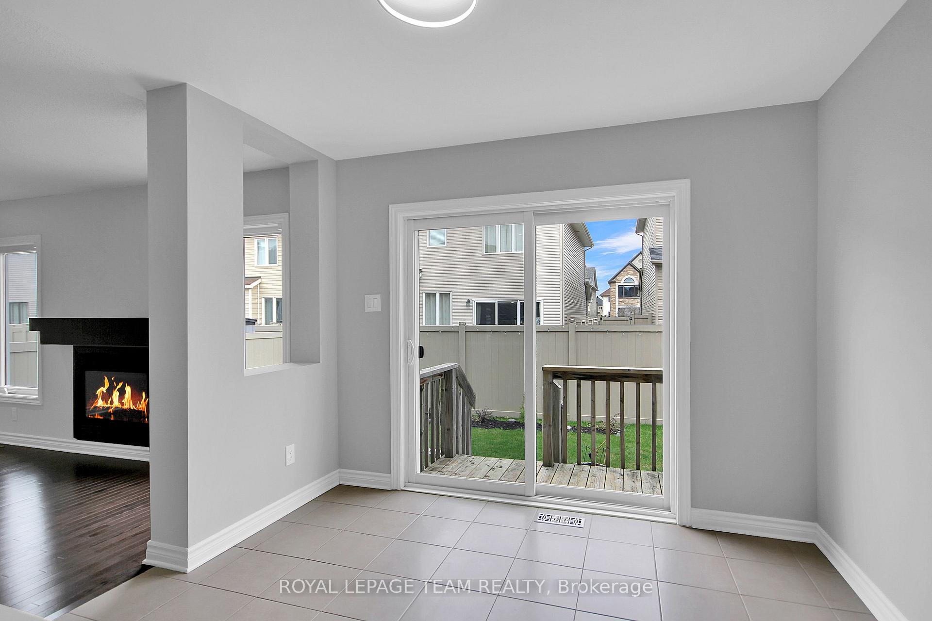 Photo 18 of 208 Mission Trail Crescent, Ottawa, Kanata - Kanata Lakes/Heritage Hills — HOMEH