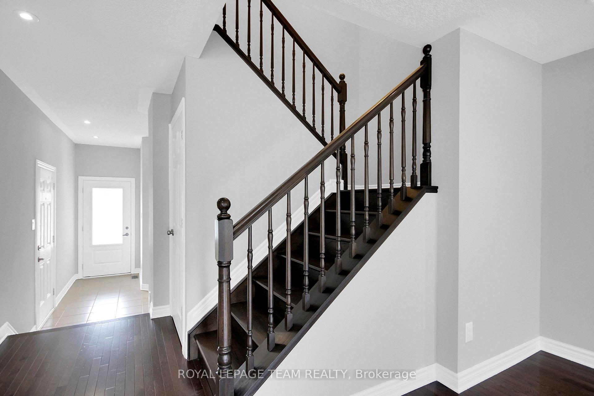 Photo 21 of 208 Mission Trail Crescent, Ottawa, Kanata - Kanata Lakes/Heritage Hills — HOMEH