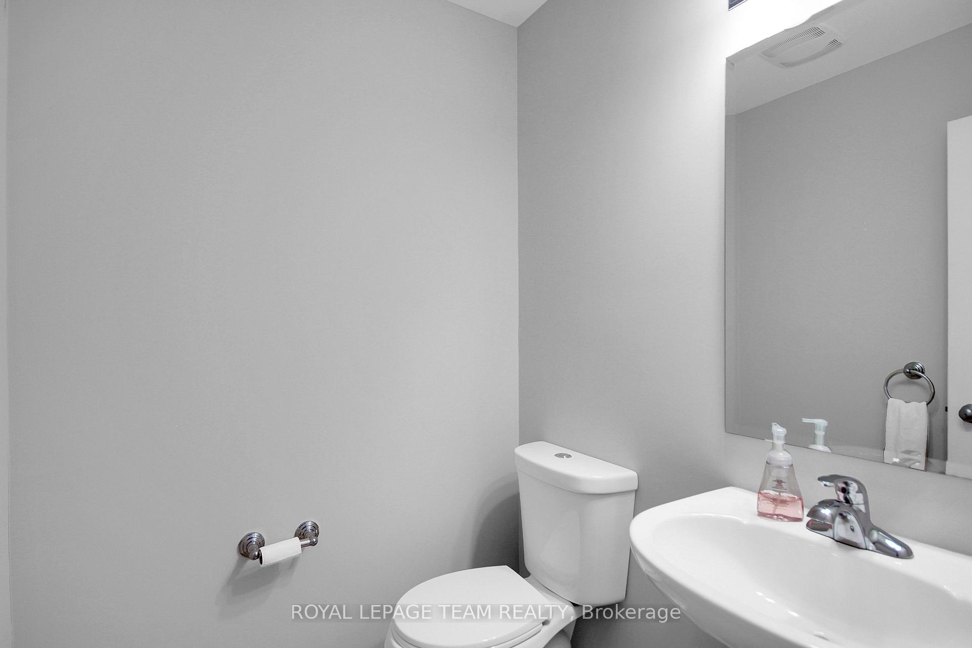 Photo 35 of 208 Mission Trail Crescent, Ottawa, Kanata - Kanata Lakes/Heritage Hills — HOMEH