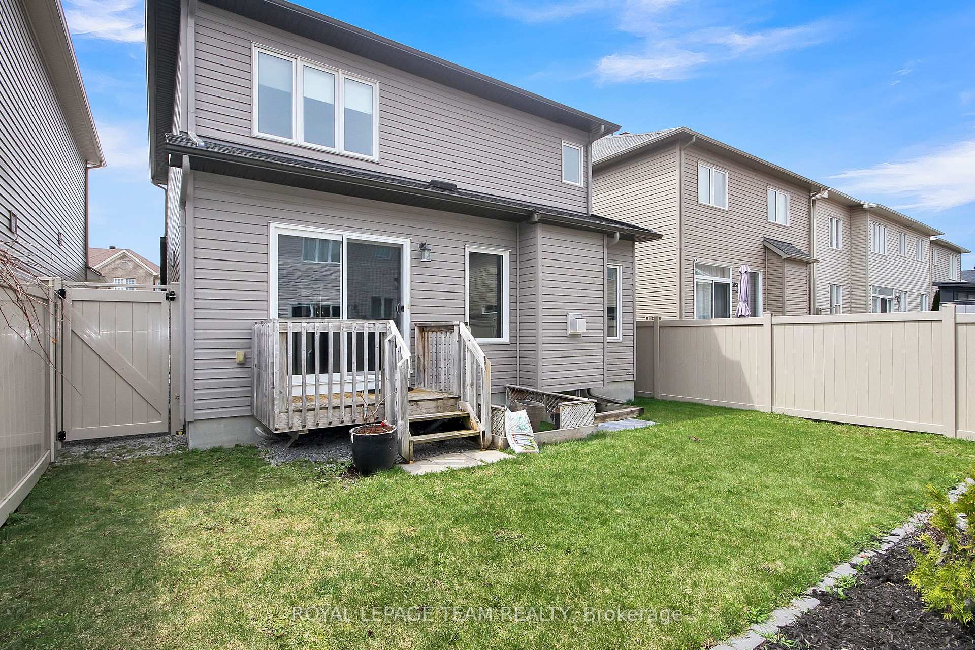 Photo 37 of 208 Mission Trail Crescent, Ottawa, Kanata - Kanata Lakes/Heritage Hills — HOMEH
