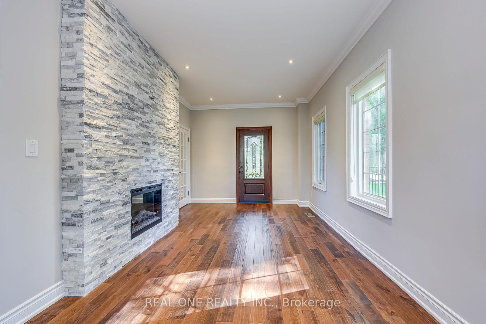 Photo 12 of 308 Morrison Road, Oakville, Morrison — HOMEH