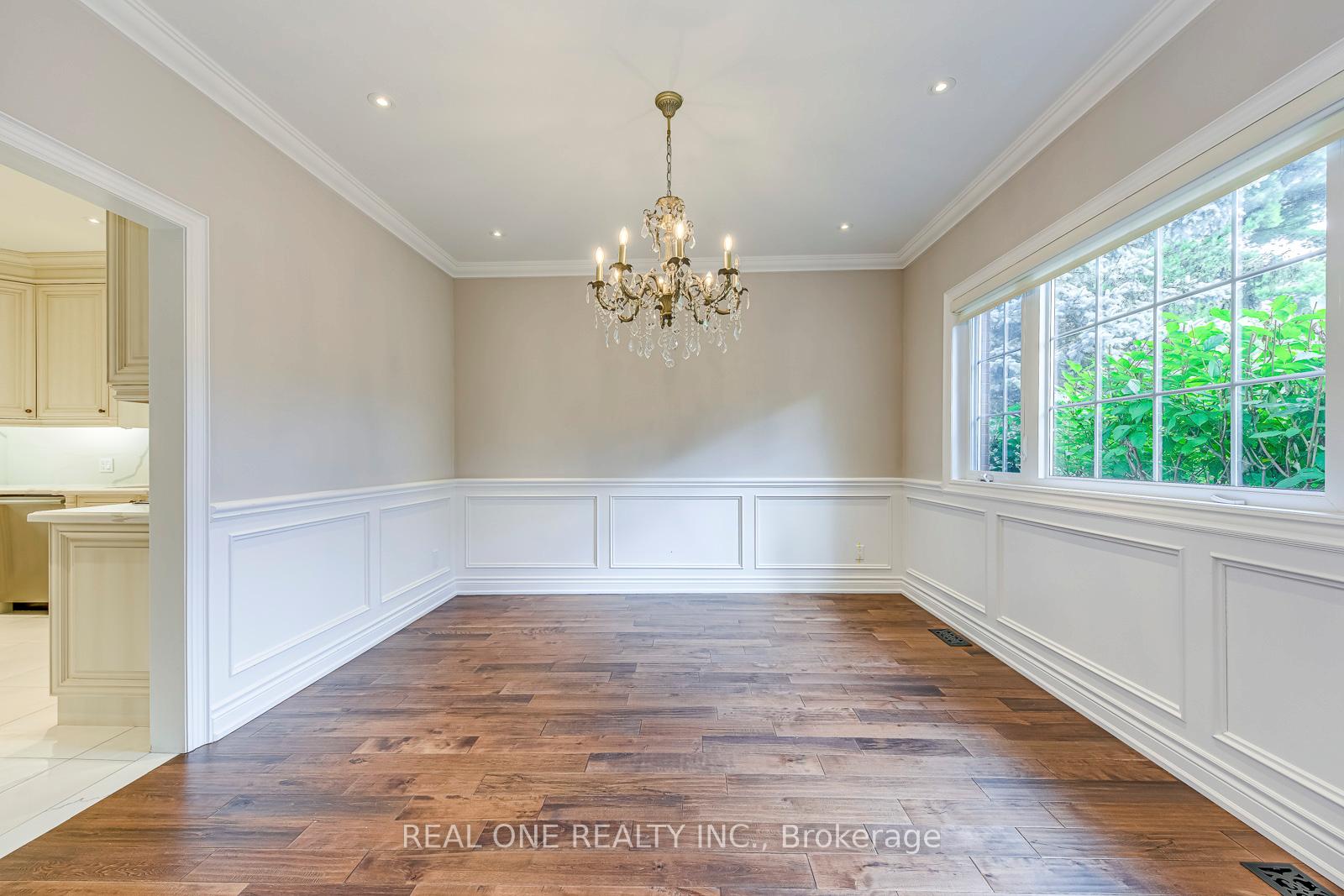 Photo 13 of 308 Morrison Road, Oakville, Morrison — HOMEH