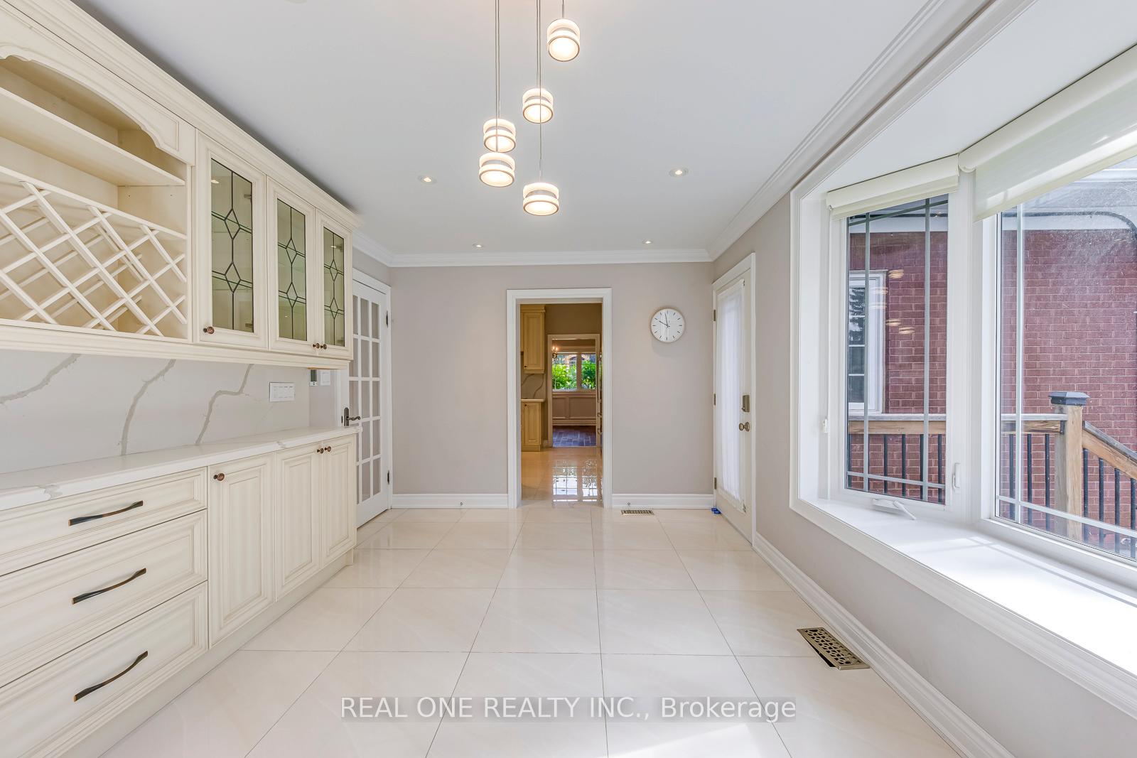 Photo 21 of 308 Morrison Road, Oakville, Morrison — HOMEH