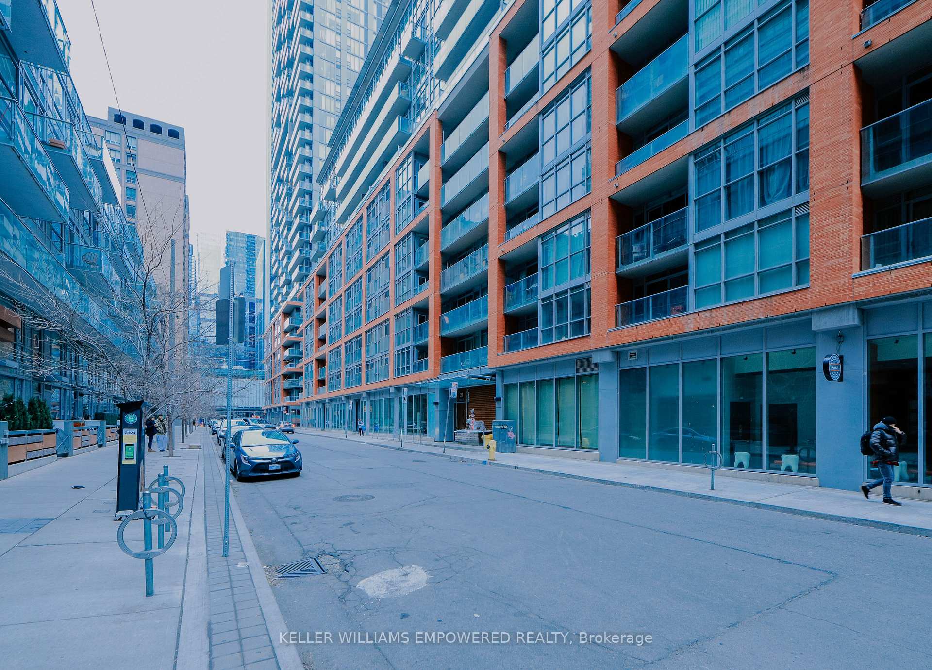 Photo 2 of Unit 221, 21 Nelson Street, Toronto, Waterfront Communities — HOMEH