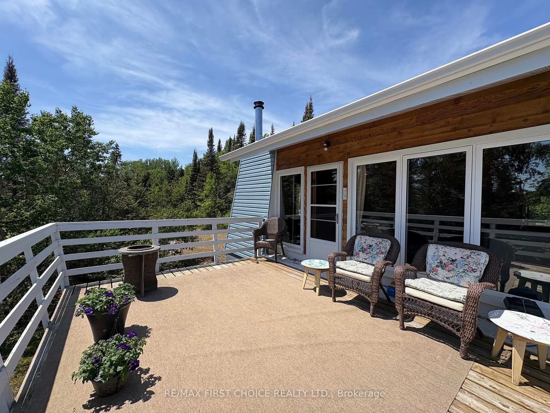 Photo 24 of 560 Little Trout Bay Rd., Neebing, Crooks — HOMEH