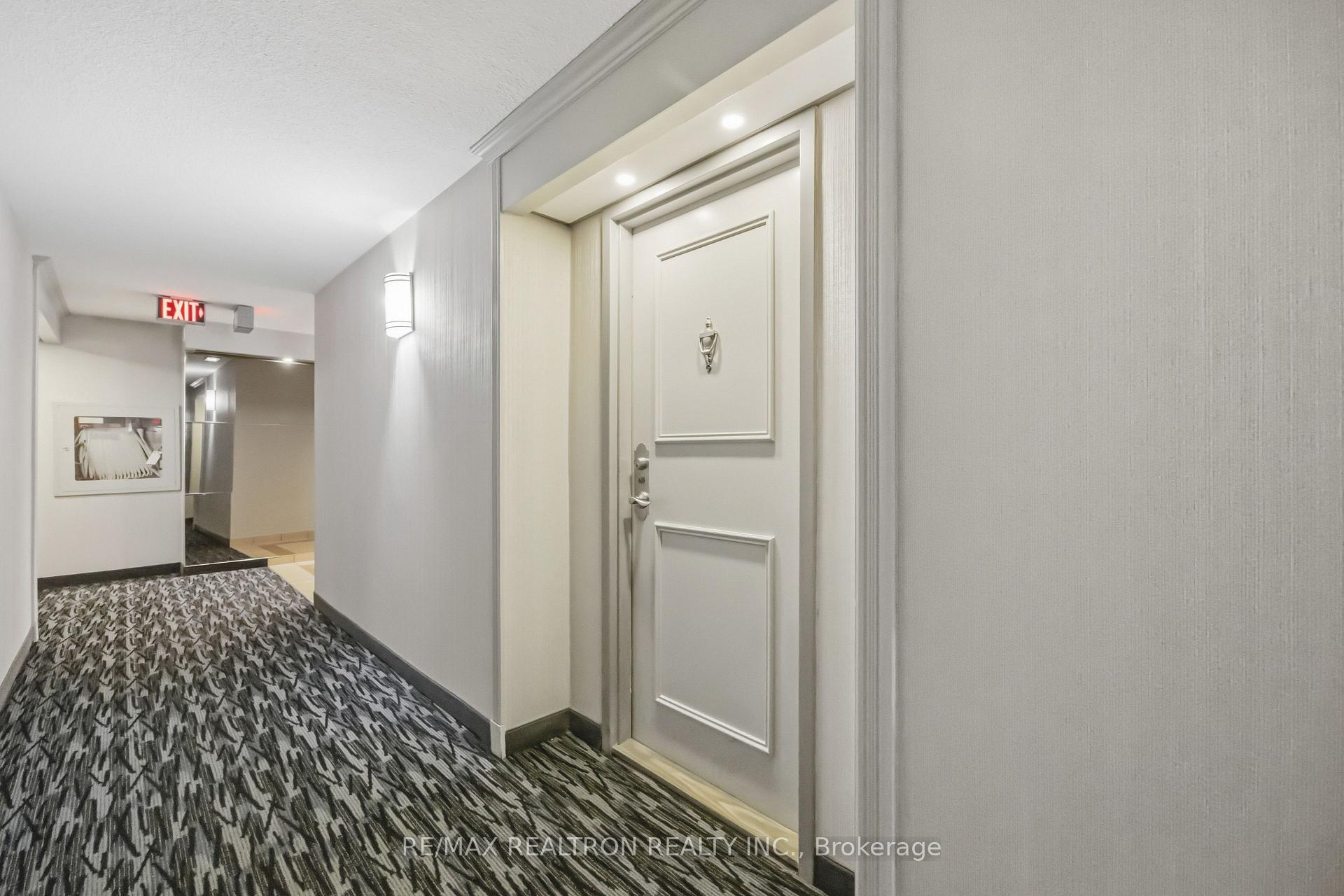 Photo 4 of Unit 608, 7440 Bathurst Street, Vaughan, Brownridge — HOMEH