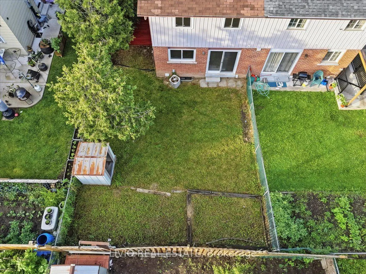 Photo 37 of 4002 Brandon Gate Drive, Mississauga, Malton — HOMEH