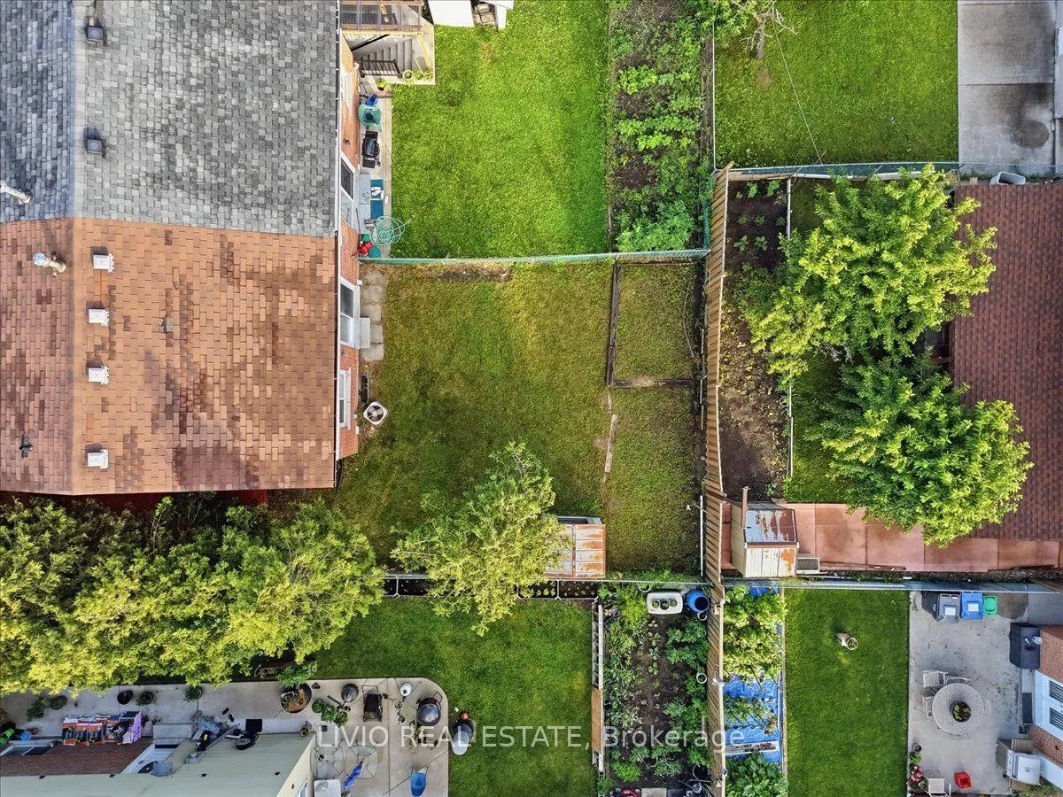 Photo 38 of 4002 Brandon Gate Drive, Mississauga, Malton — HOMEH