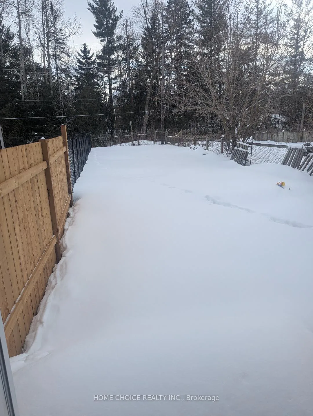 Photo 6 of 228 C Cindy Lane W, Essa, Angus — HOMEH