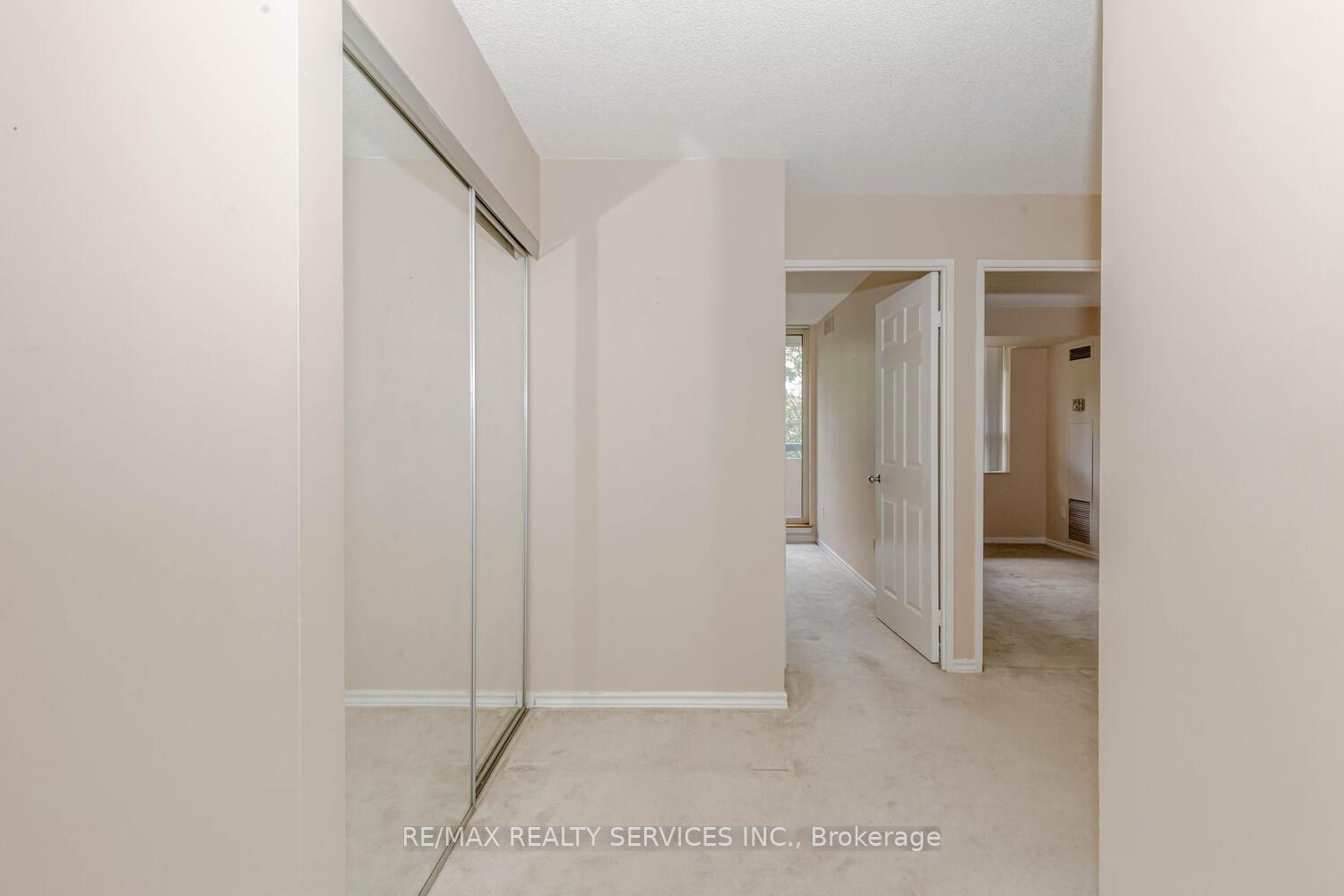Photo 9 of Unit 308, 30 Malta Avenue, Brampton, Fletcher's Creek South — HOMEH