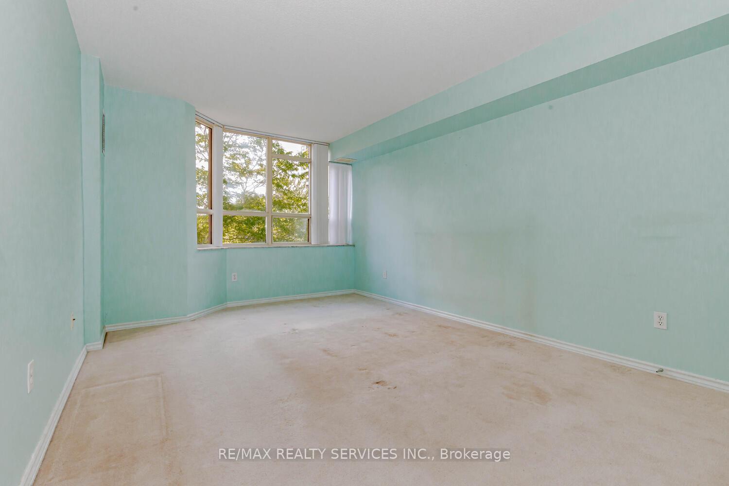 Photo 28 of Unit 308, 30 Malta Avenue, Brampton, Fletcher's Creek South — HOMEH