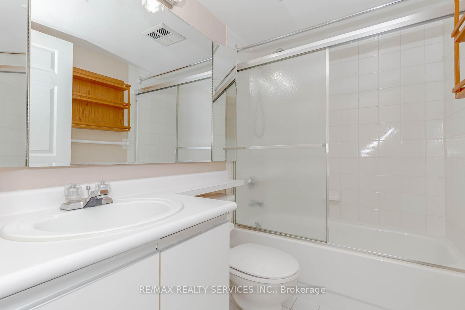 Photo 37 of Unit 308, 30 Malta Avenue, Brampton, Fletcher's Creek South — HOMEH