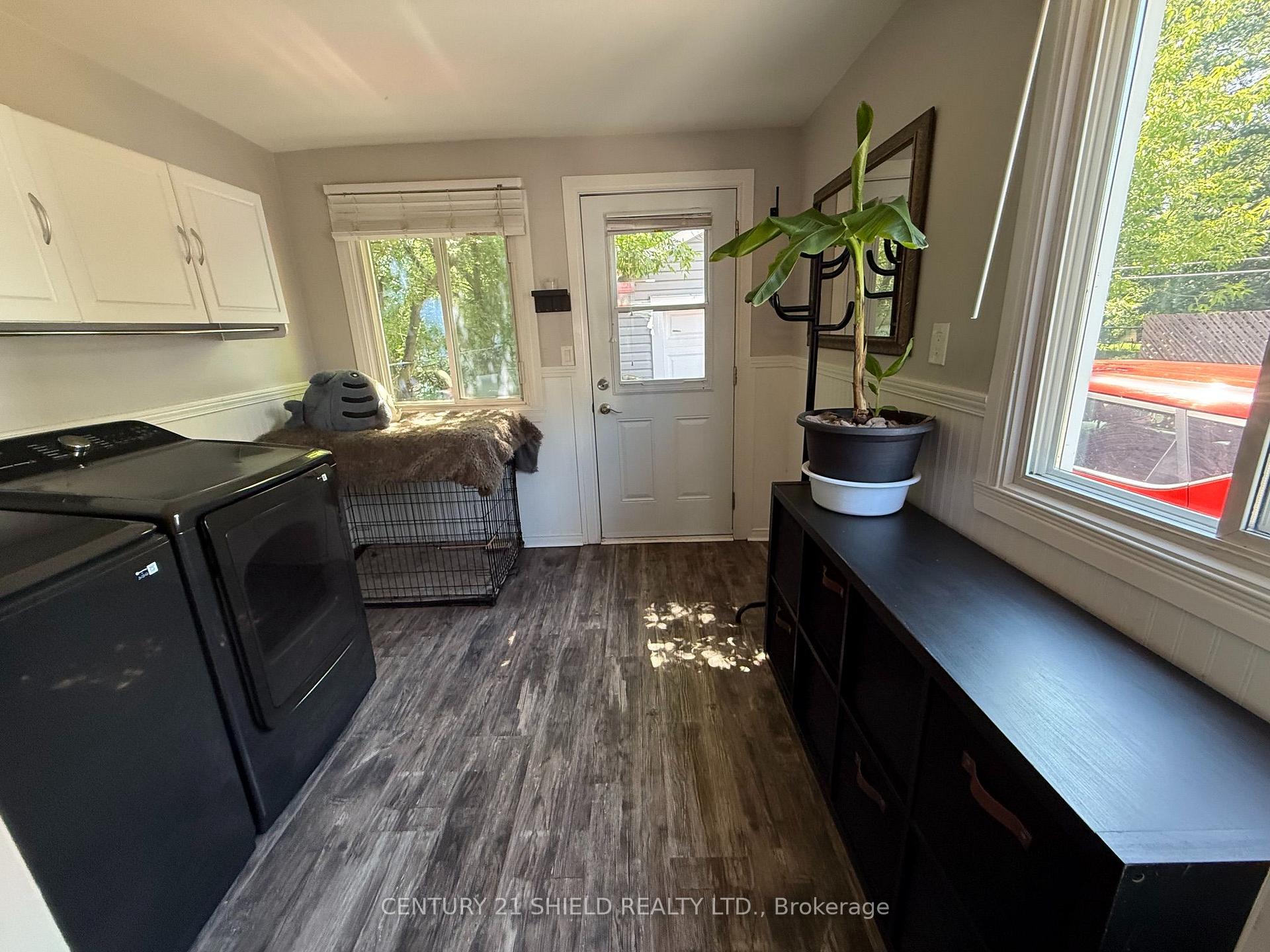 Photo 9 of 31 Cartier Avenue, Cornwall, Cornwall — HOMEH