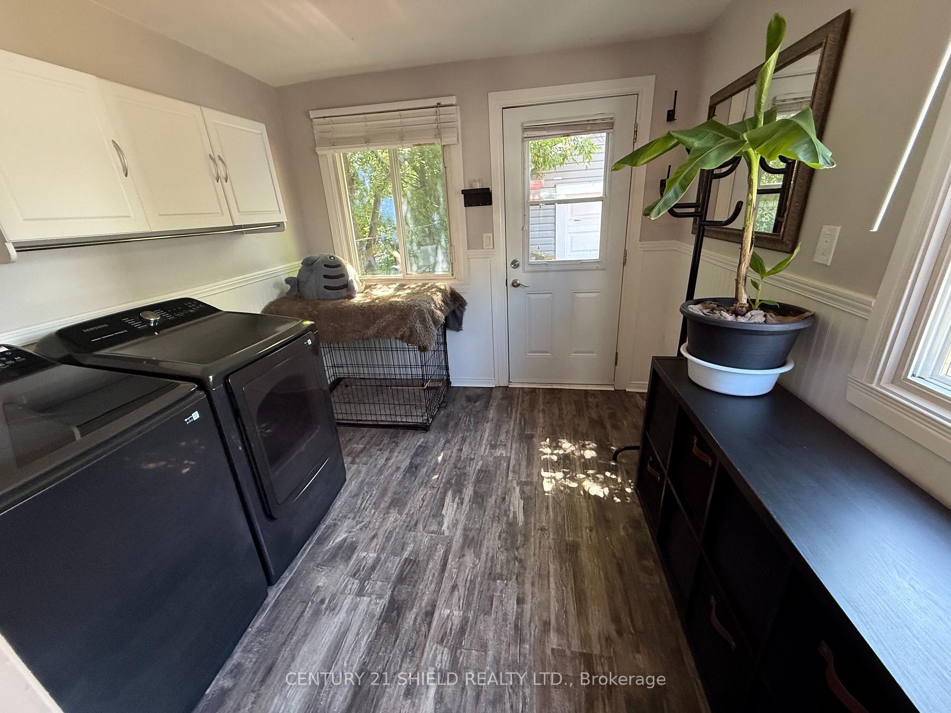 Photo 10 of 31 Cartier Avenue, Cornwall, Cornwall — HOMEH