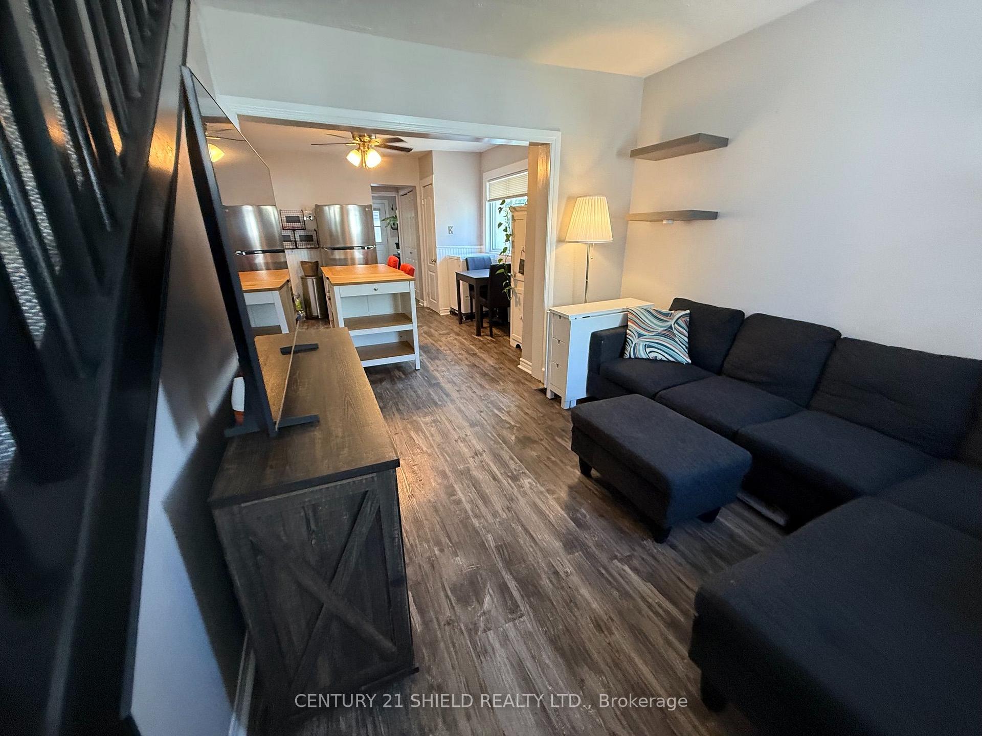 Photo 19 of 31 Cartier Avenue, Cornwall, Cornwall — HOMEH