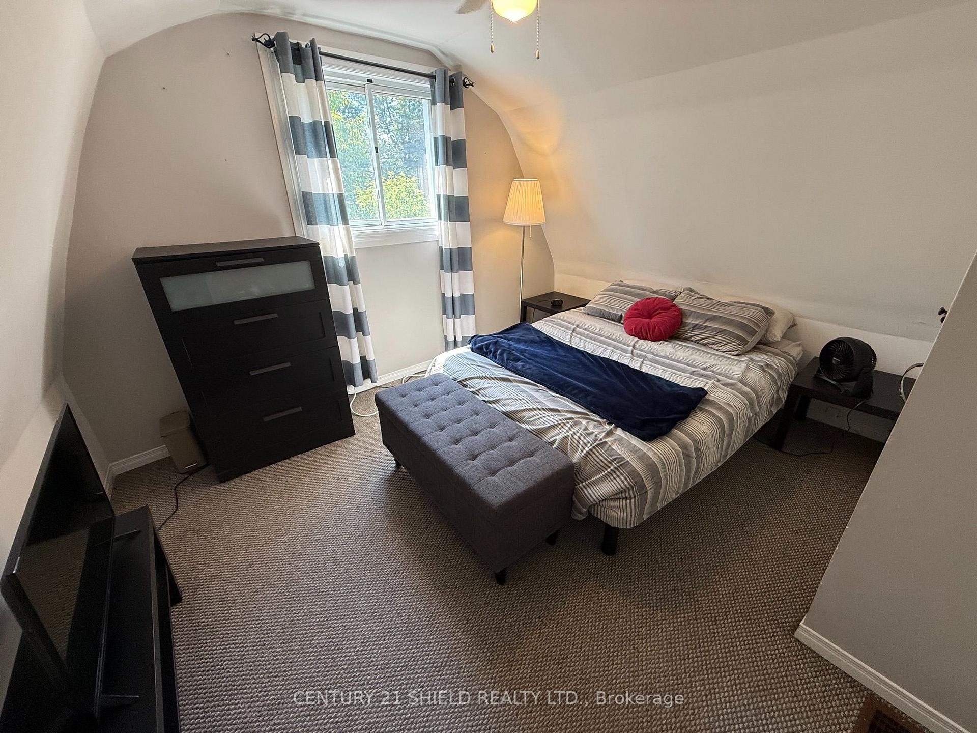Photo 24 of 31 Cartier Avenue, Cornwall, Cornwall — HOMEH