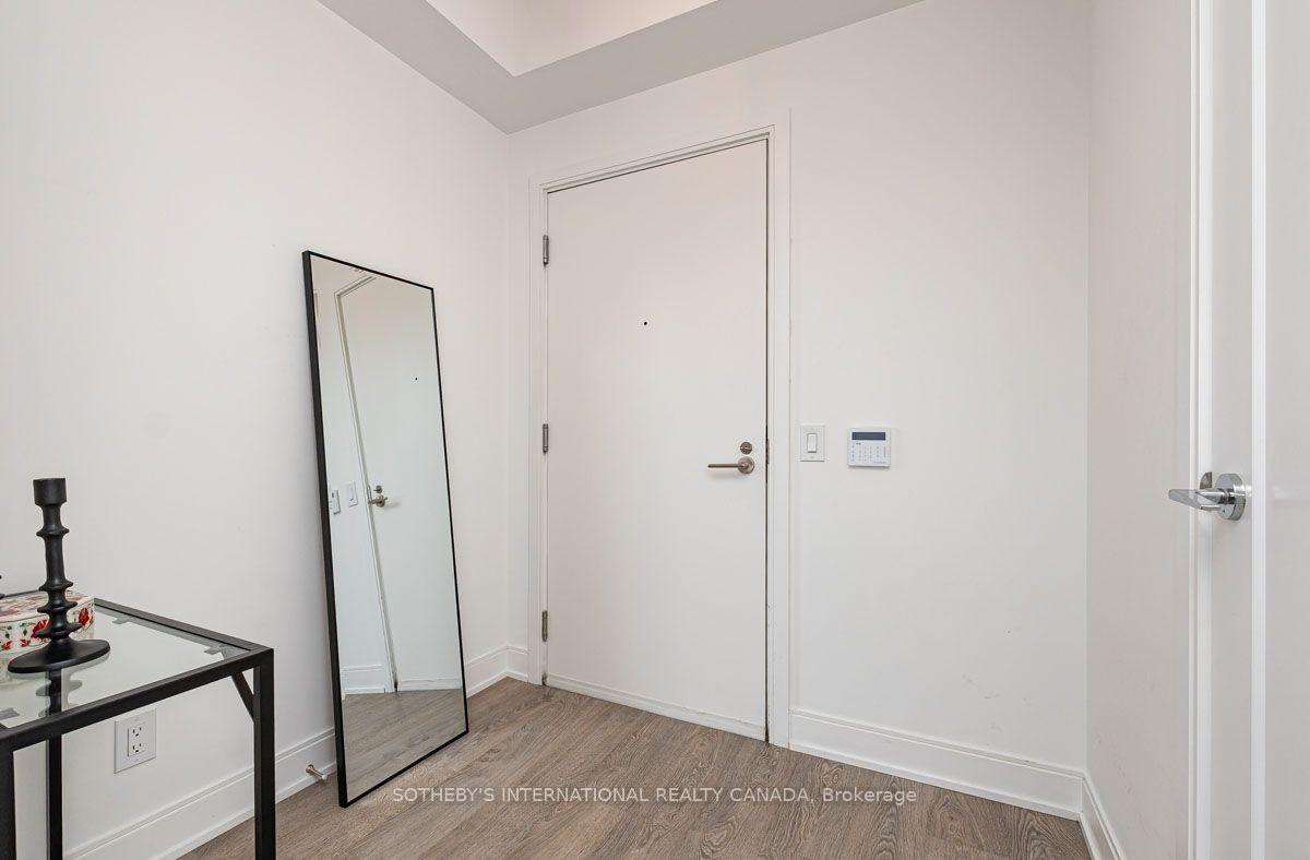 Photo 4 of Unit 4805, 70 Annie Craig Drive, Etobicoke, Mimico — HOMEH