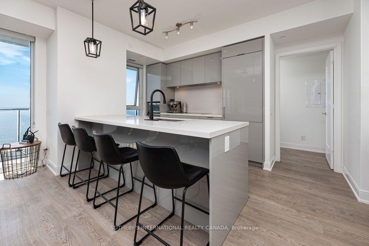 Photo 10 of Unit 4805, 70 Annie Craig Drive, Etobicoke, Mimico — HOMEH