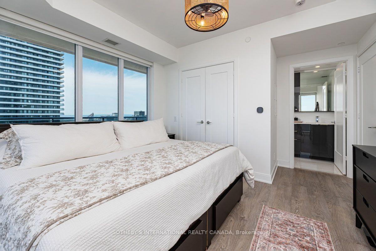 Photo 15 of Unit 4805, 70 Annie Craig Drive, Etobicoke, Mimico — HOMEH