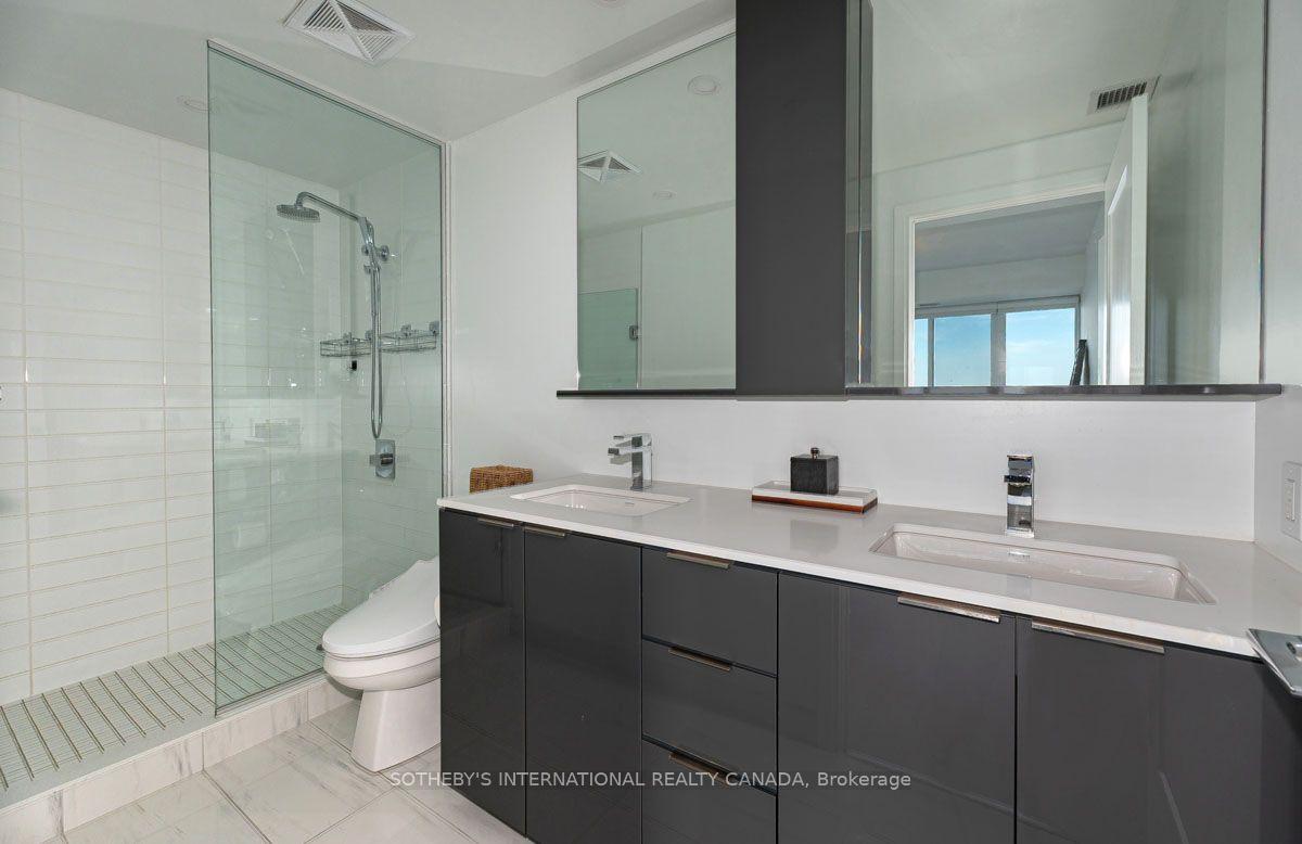Photo 16 of Unit 4805, 70 Annie Craig Drive, Etobicoke, Mimico — HOMEH
